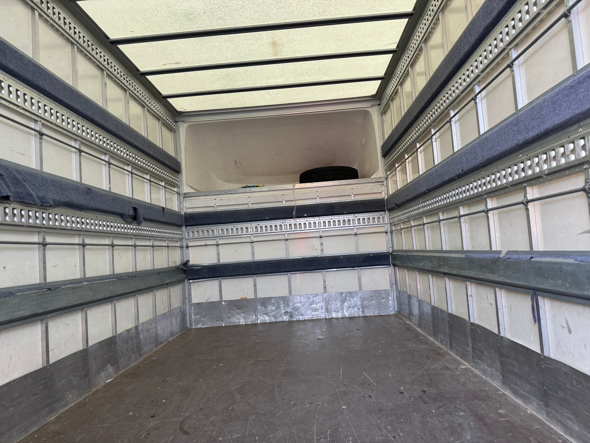 RENAULT Master T35 ENERGY 2.3dCi 145 L3 Grand Volume-image-3