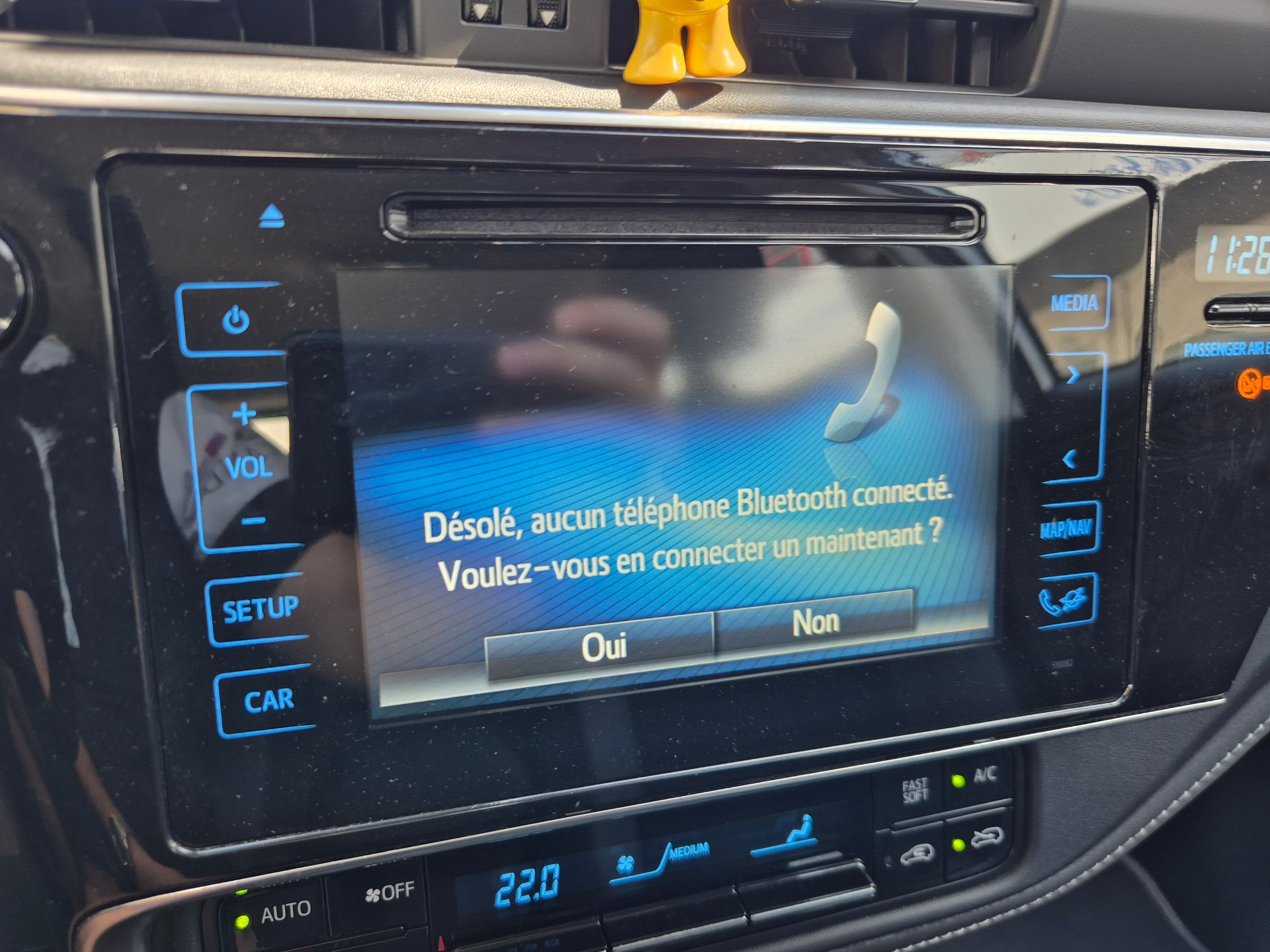 TOYOTA Auris 1.8 HSD Trend e-CVT-image-12