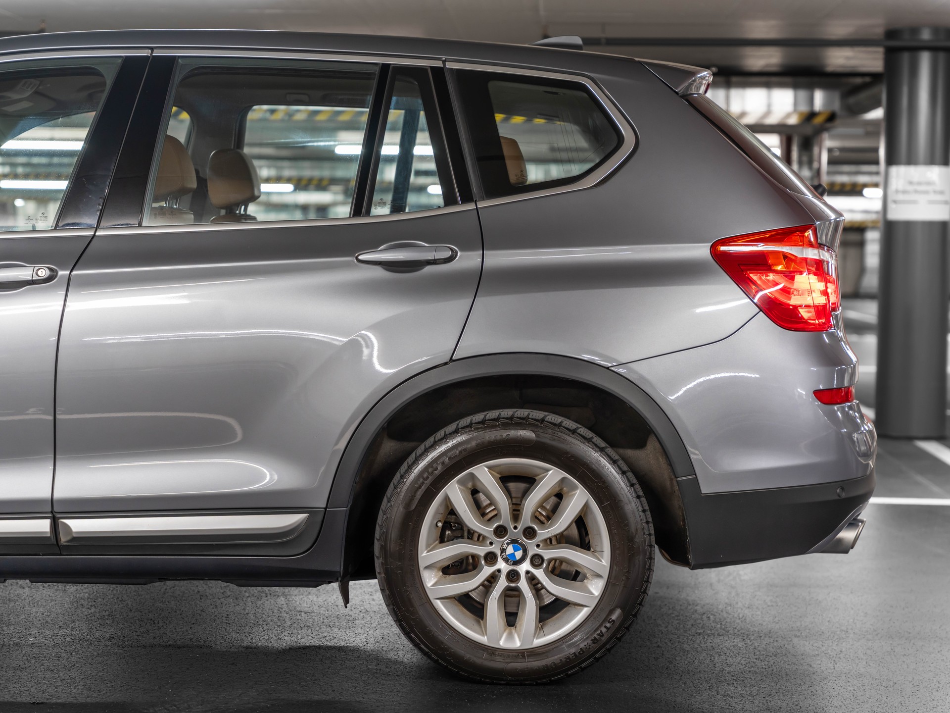 BMW X3 xDrive 30d xLine Steptronic-showroom-element-3