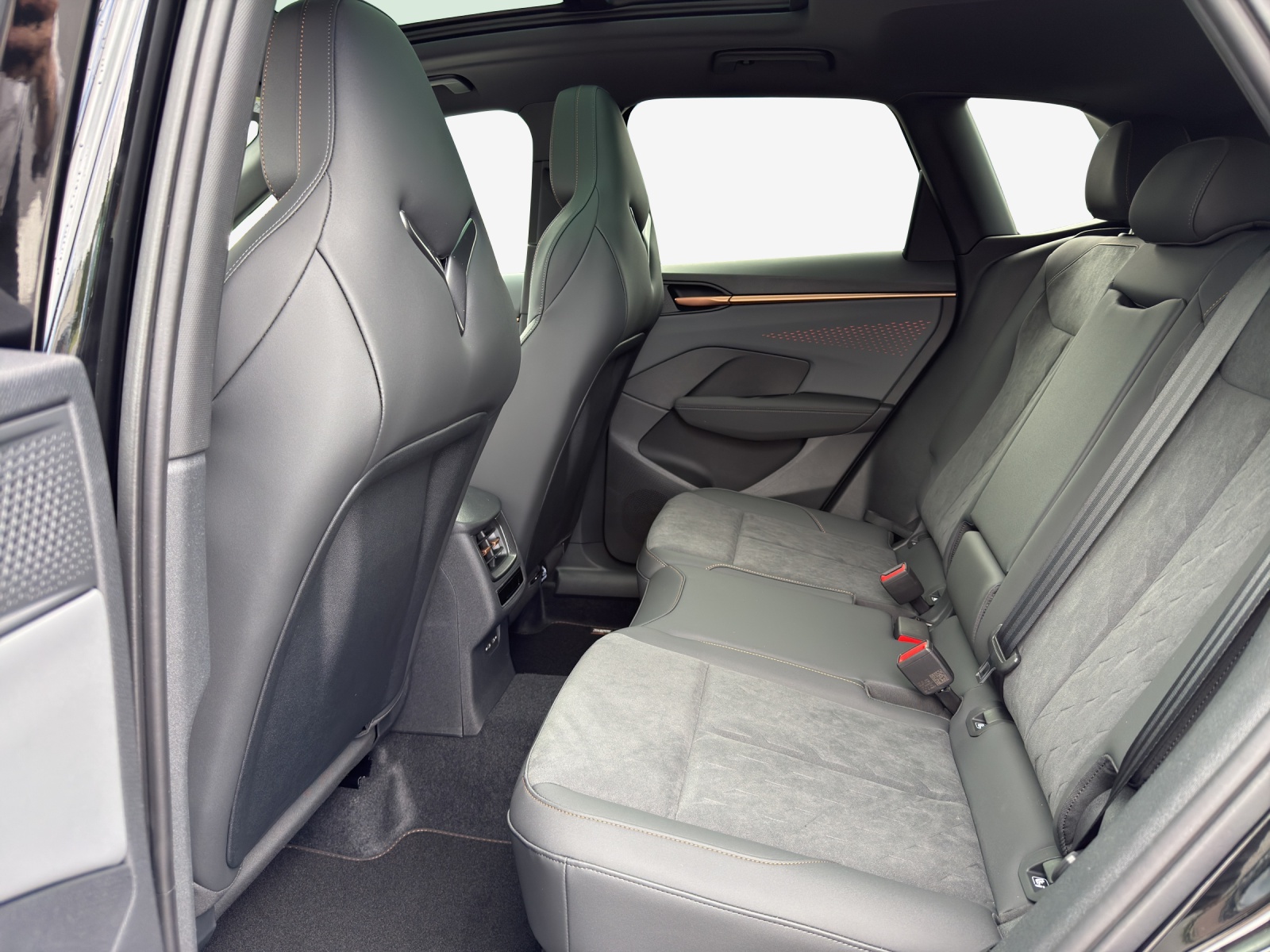 CUPRA Terramar 2.0 TSI DSG Prime Edition VZ 4Drive-image-11