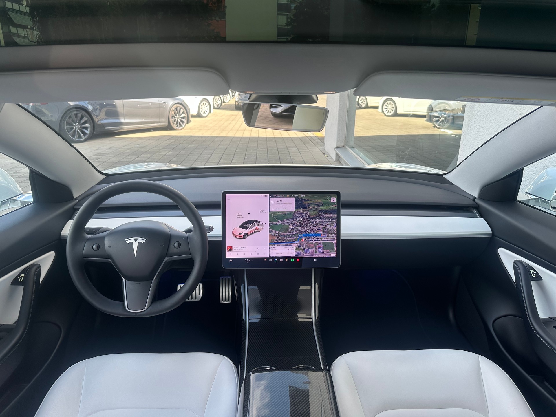 TESLA Model 3 Performance Dual Motor AWD-image-8