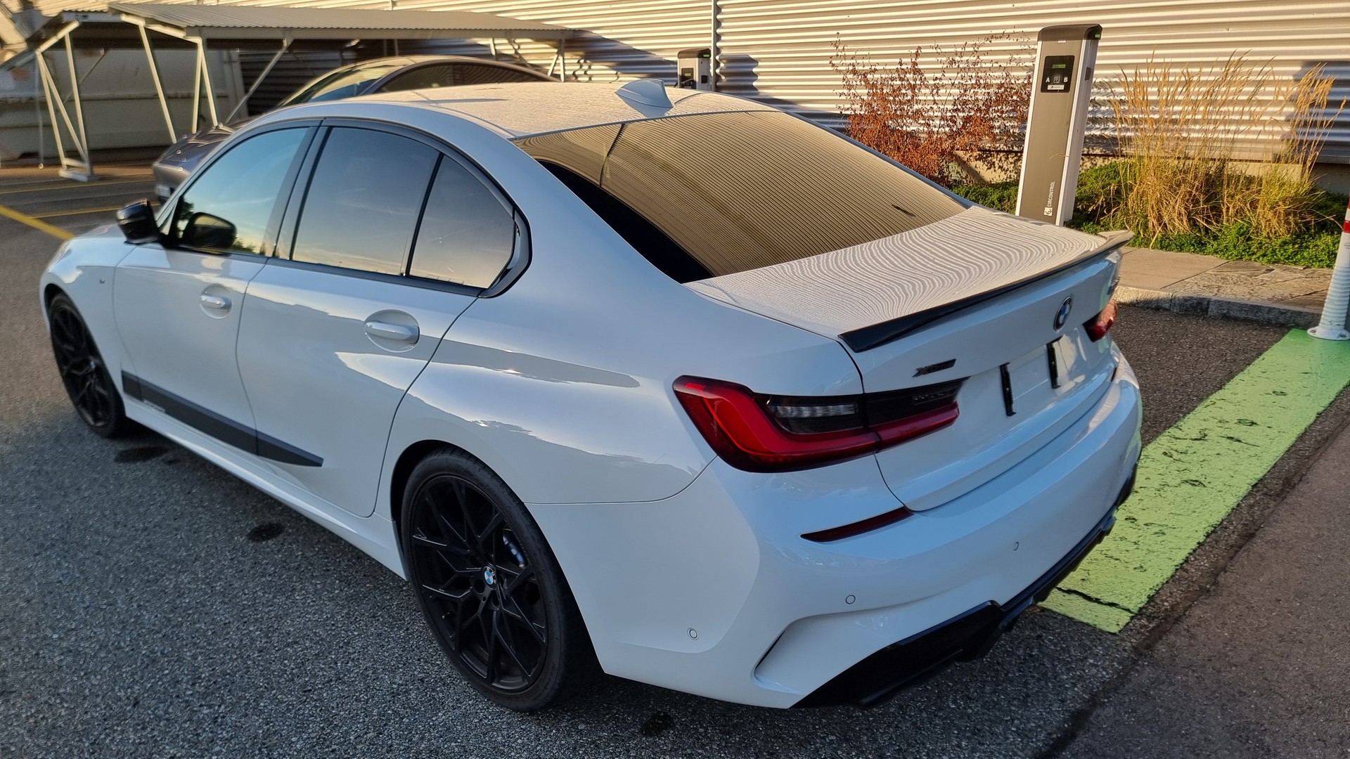 BMW M340i xDrive-image-1