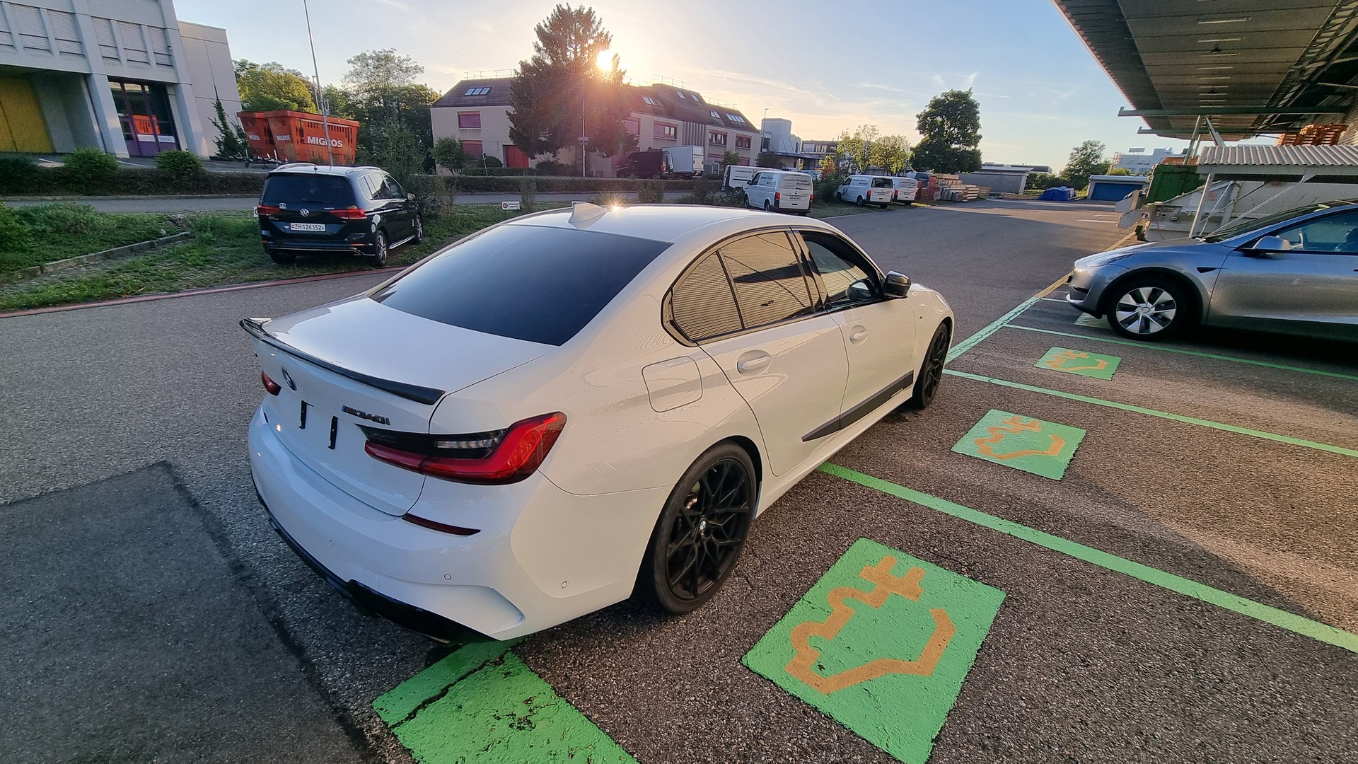 BMW M340i xDrive-image-3