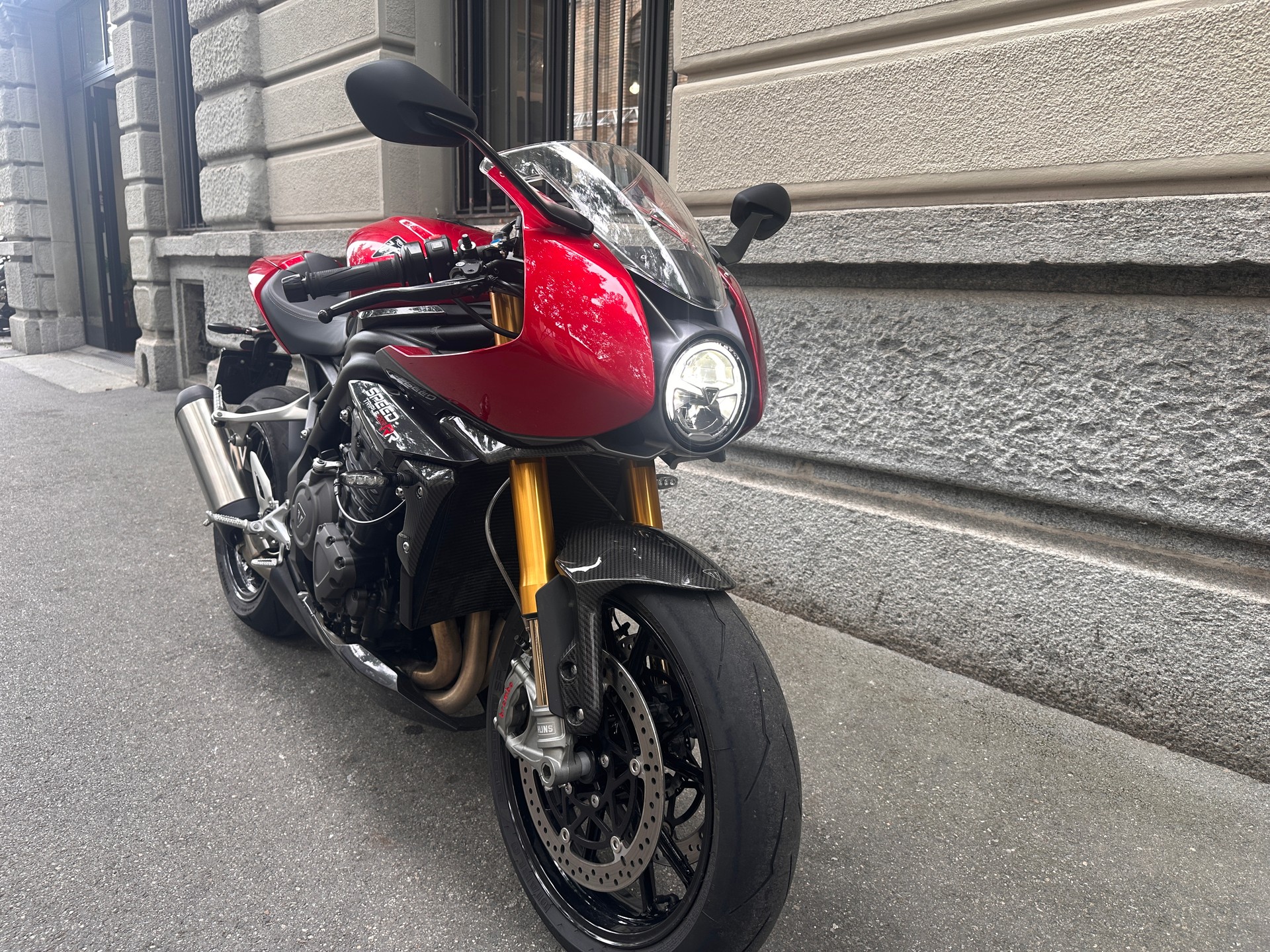 TRIUMPH Speed Triple RR-showroom-element-1