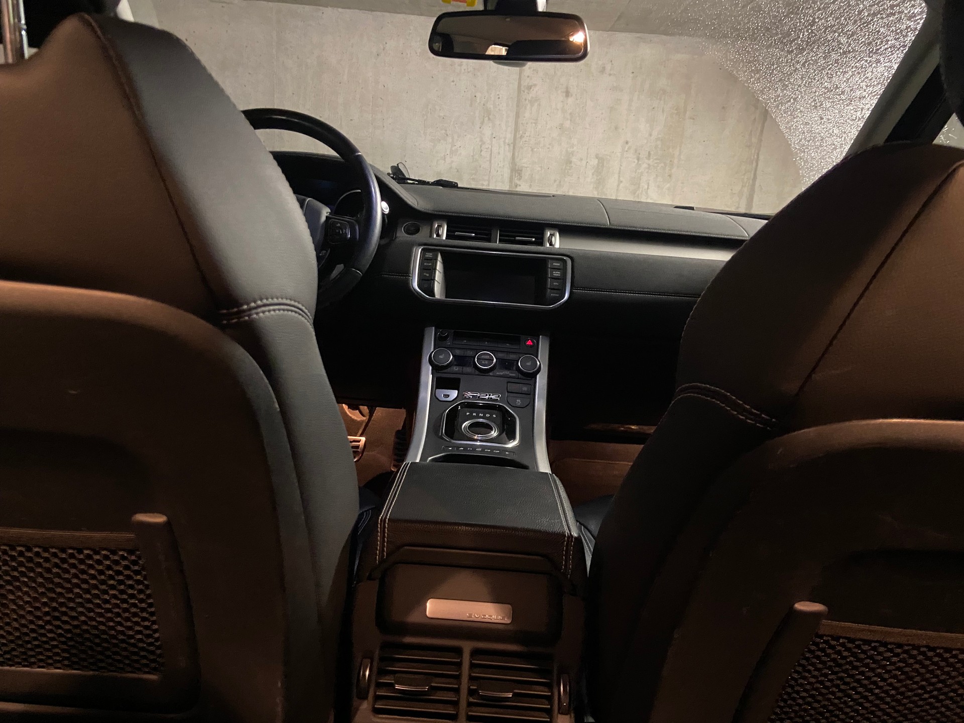 LAND ROVER 2.2 SD4 P212-image-3
