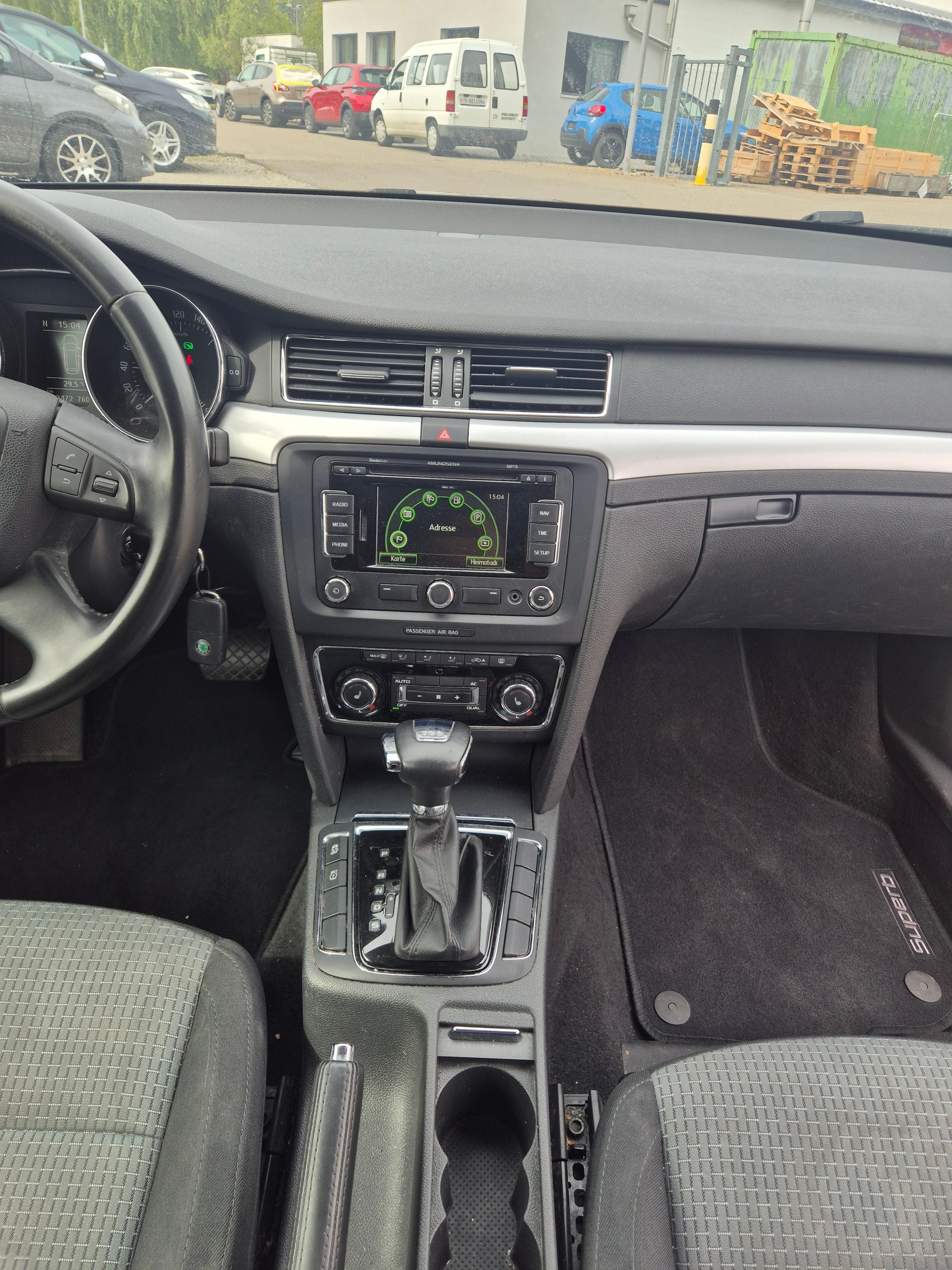 SKODA Superb Combi 2.0 TDi Ambition 4x4 DSG-image-6