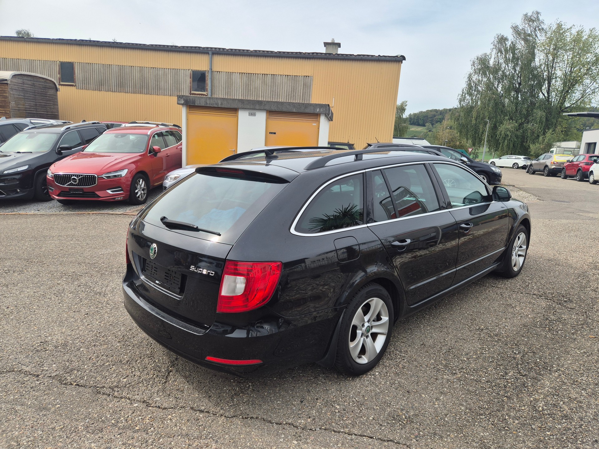 SKODA Superb Combi 2.0 TDi Ambition 4x4 DSG-image-2