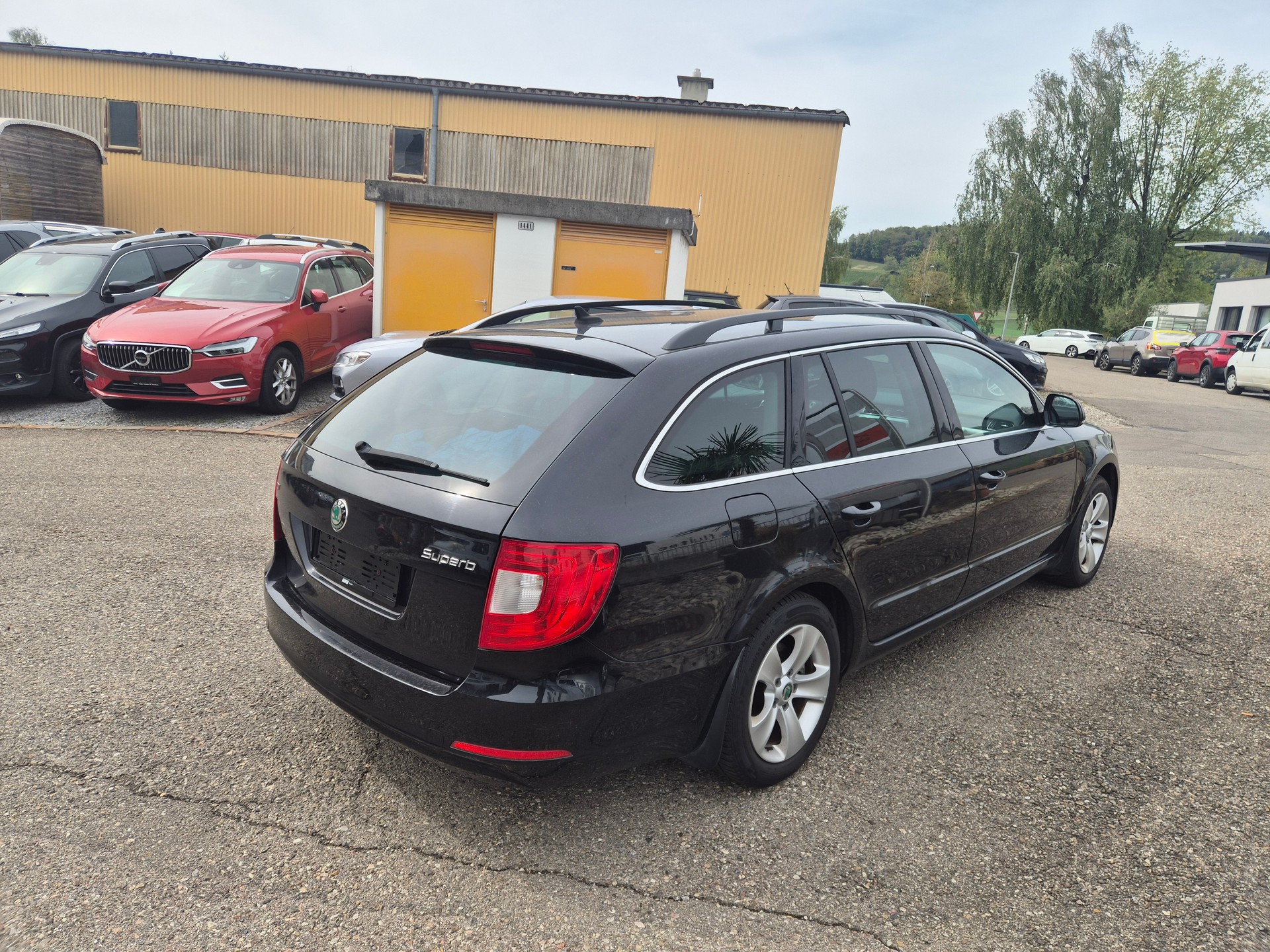 SKODA Superb Combi 2.0 TDi Ambition 4x4 DSG-image-12