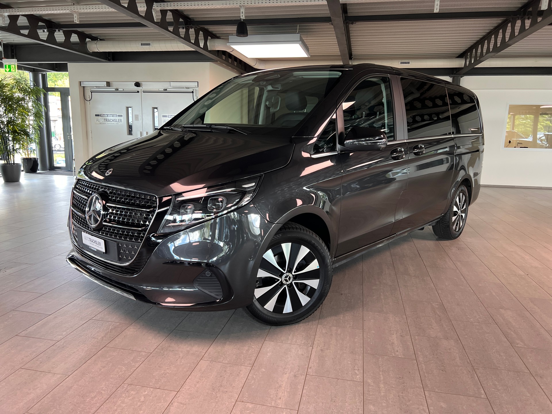 MERCEDES-BENZ V 250 d lang Avantgarde 4Matic G-Tronic