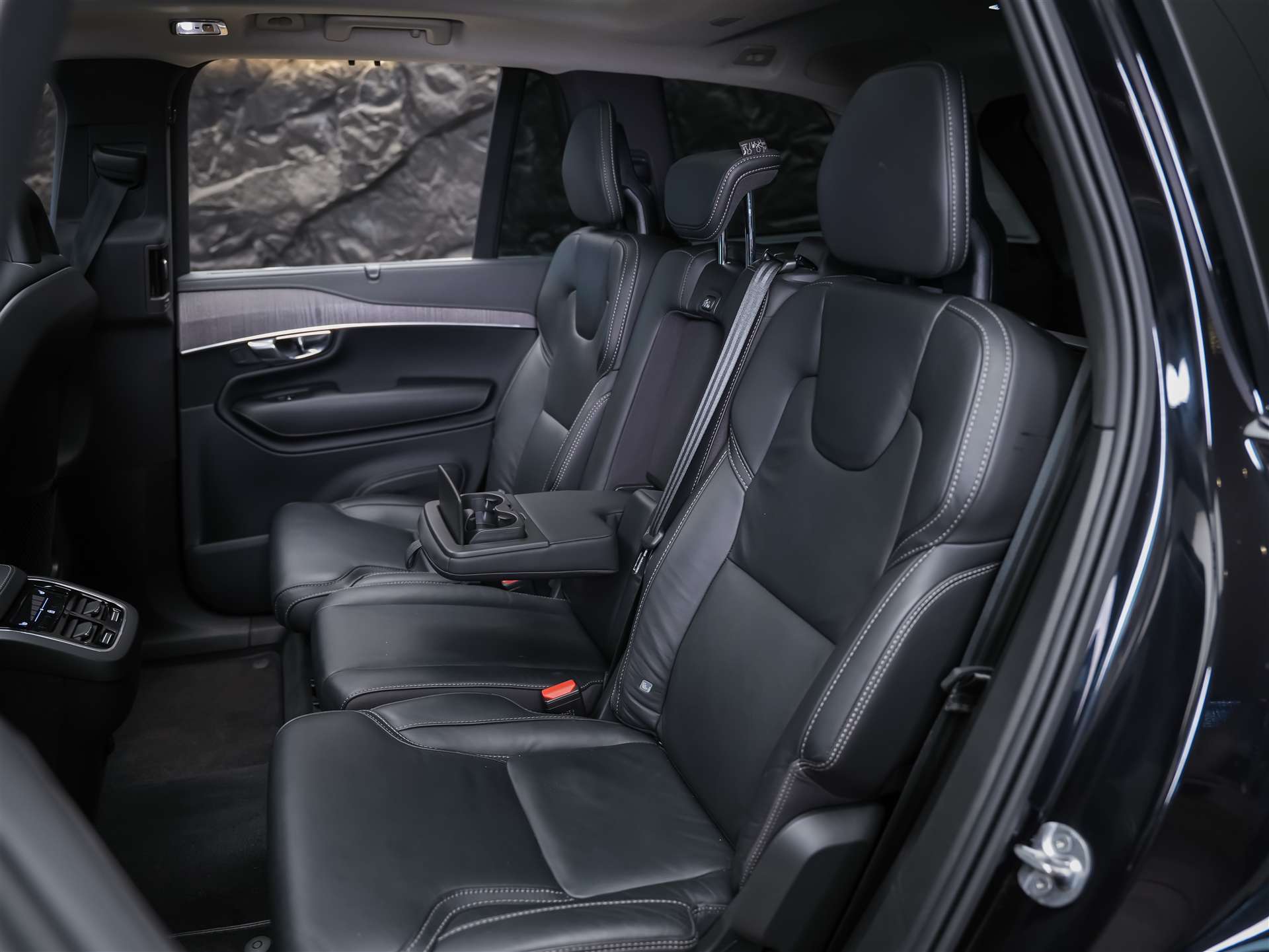 VOLVO XC90 B5 Diesel Mild Hybrid AWD Inscription Geartronic *7 Plätzer*Sitzbelüftung*Lenkradheizung*AHK*-image-14