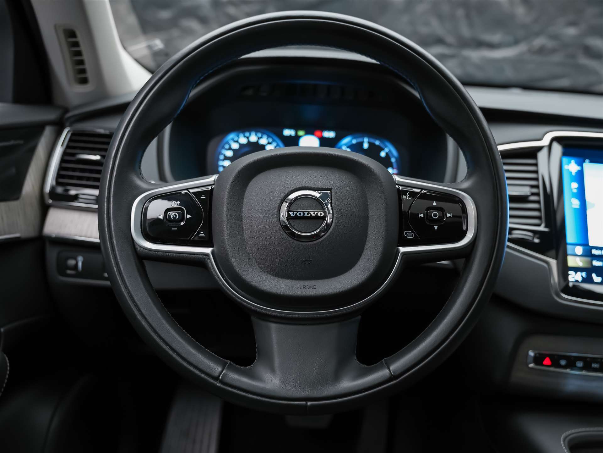 VOLVO XC90 B5 Diesel Mild Hybrid AWD Inscription Geartronic *7 Plätzer*Sitzbelüftung*Lenkradheizung*AHK*-image-29