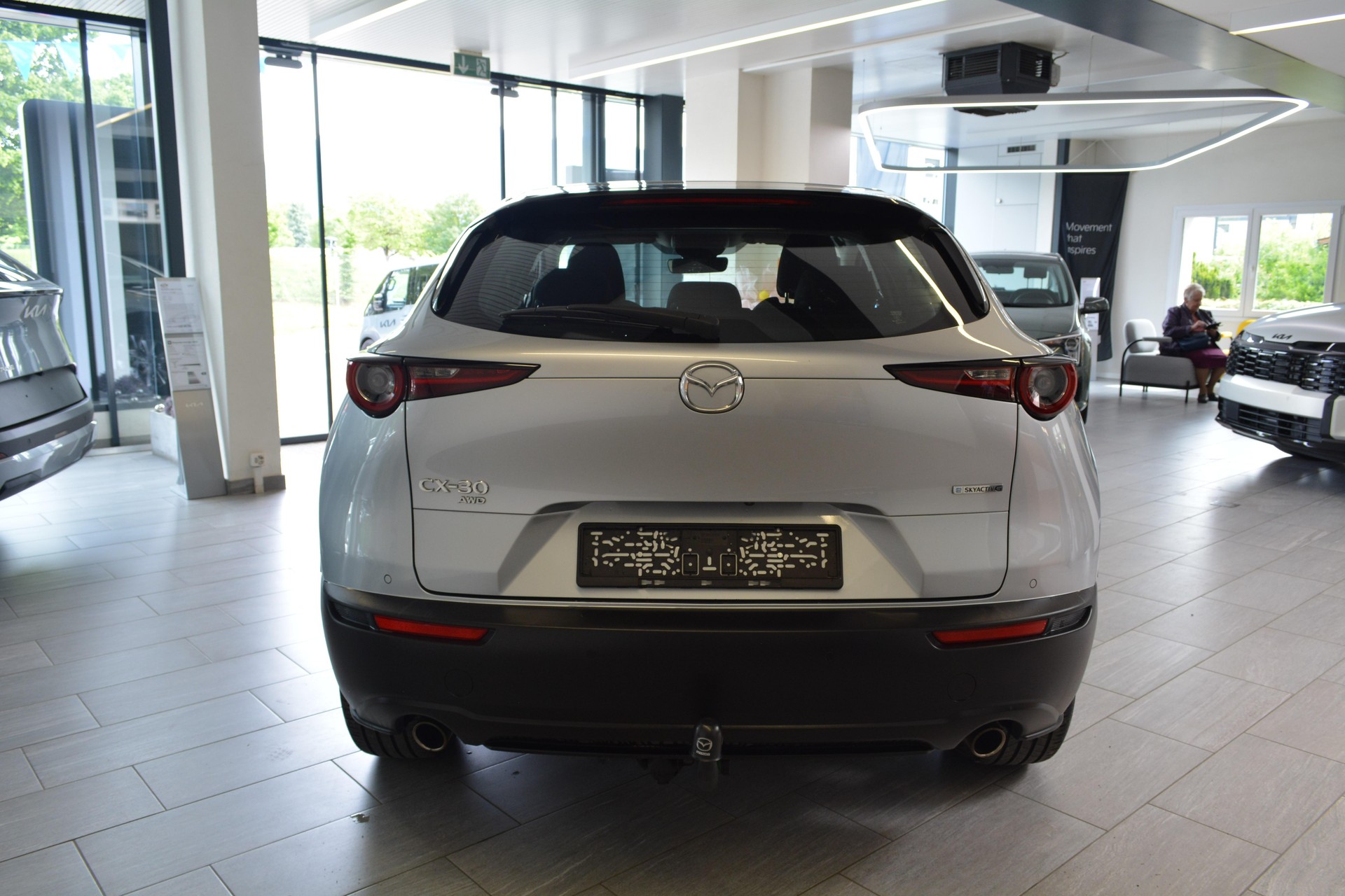 MAZDA CX-30 2.0 150 Ambition Plus AWD-image-4