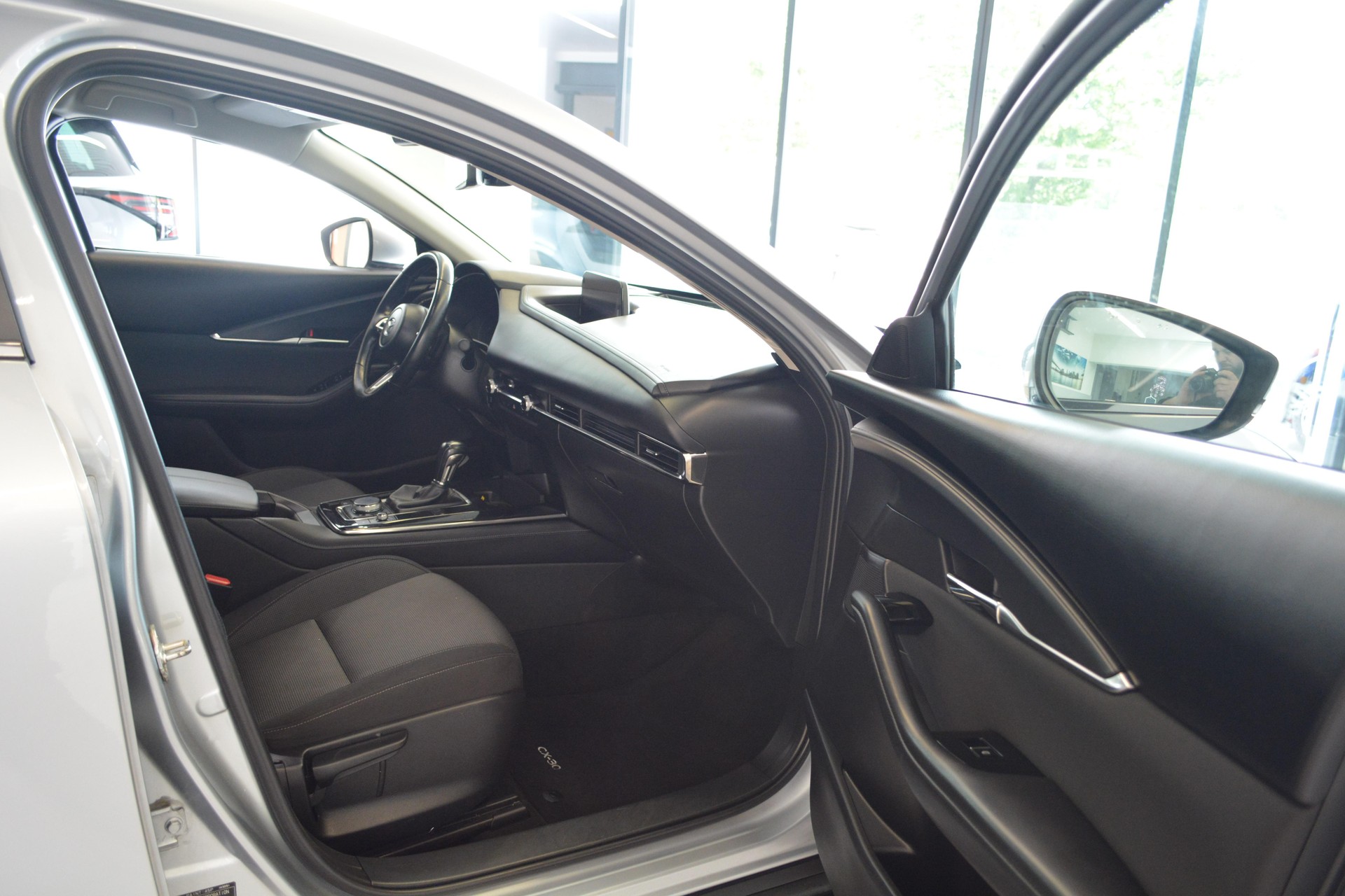 MAZDA CX-30 2.0 150 Ambition Plus AWD-image-11