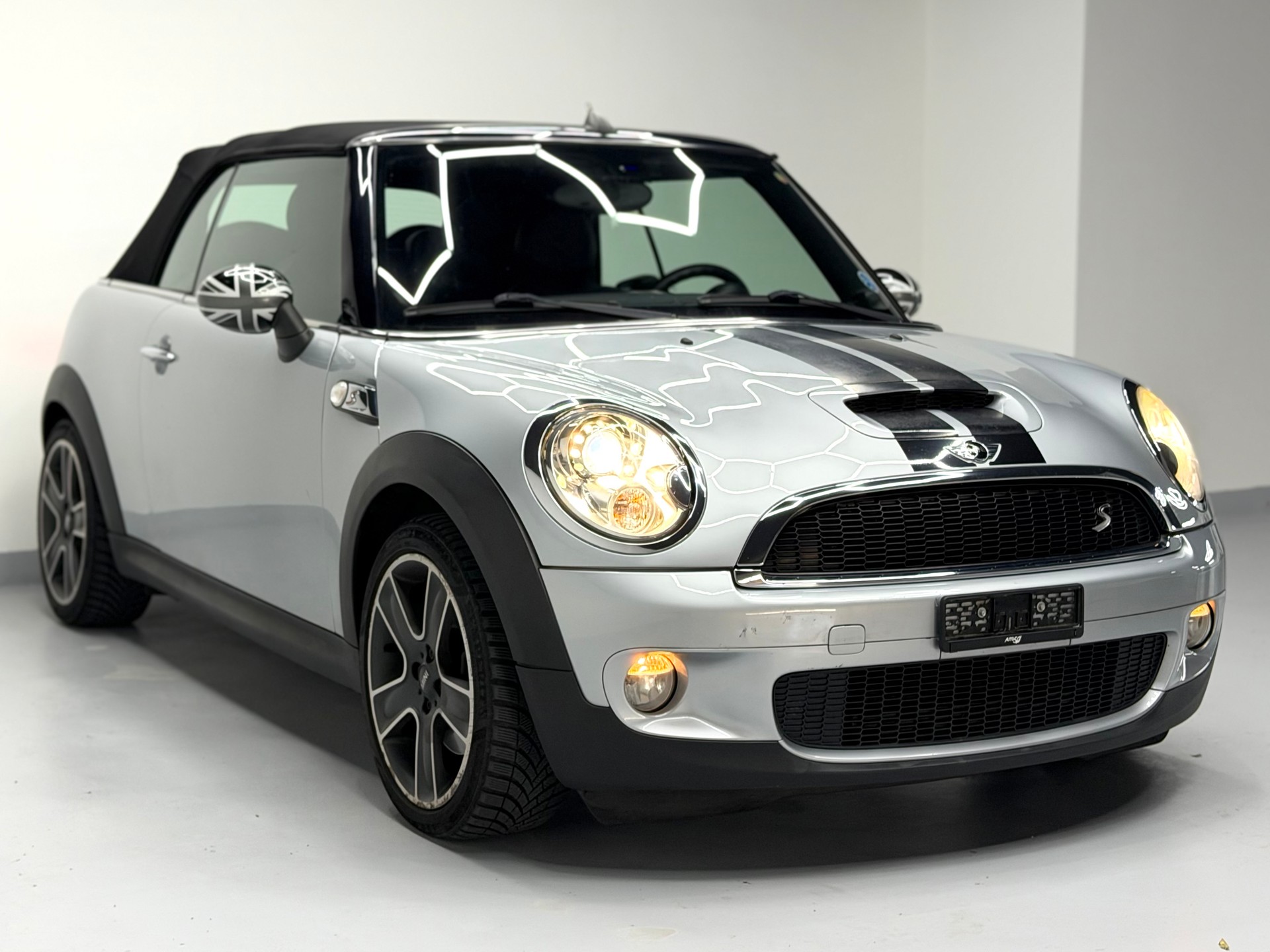 MINI Cooper S Cabriolet Steptronic-image-2