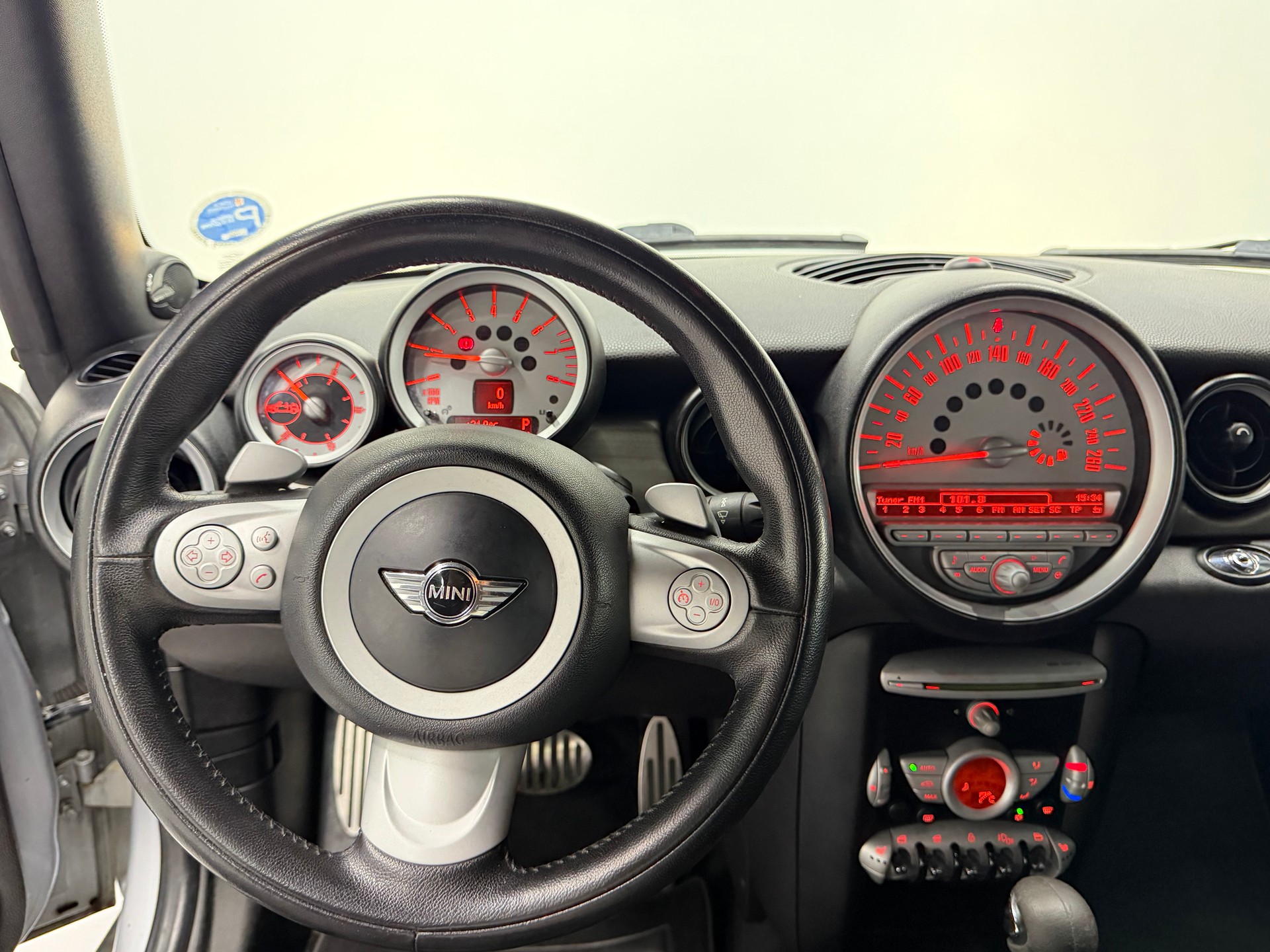 MINI Cooper S Cabriolet Steptronic-image-13