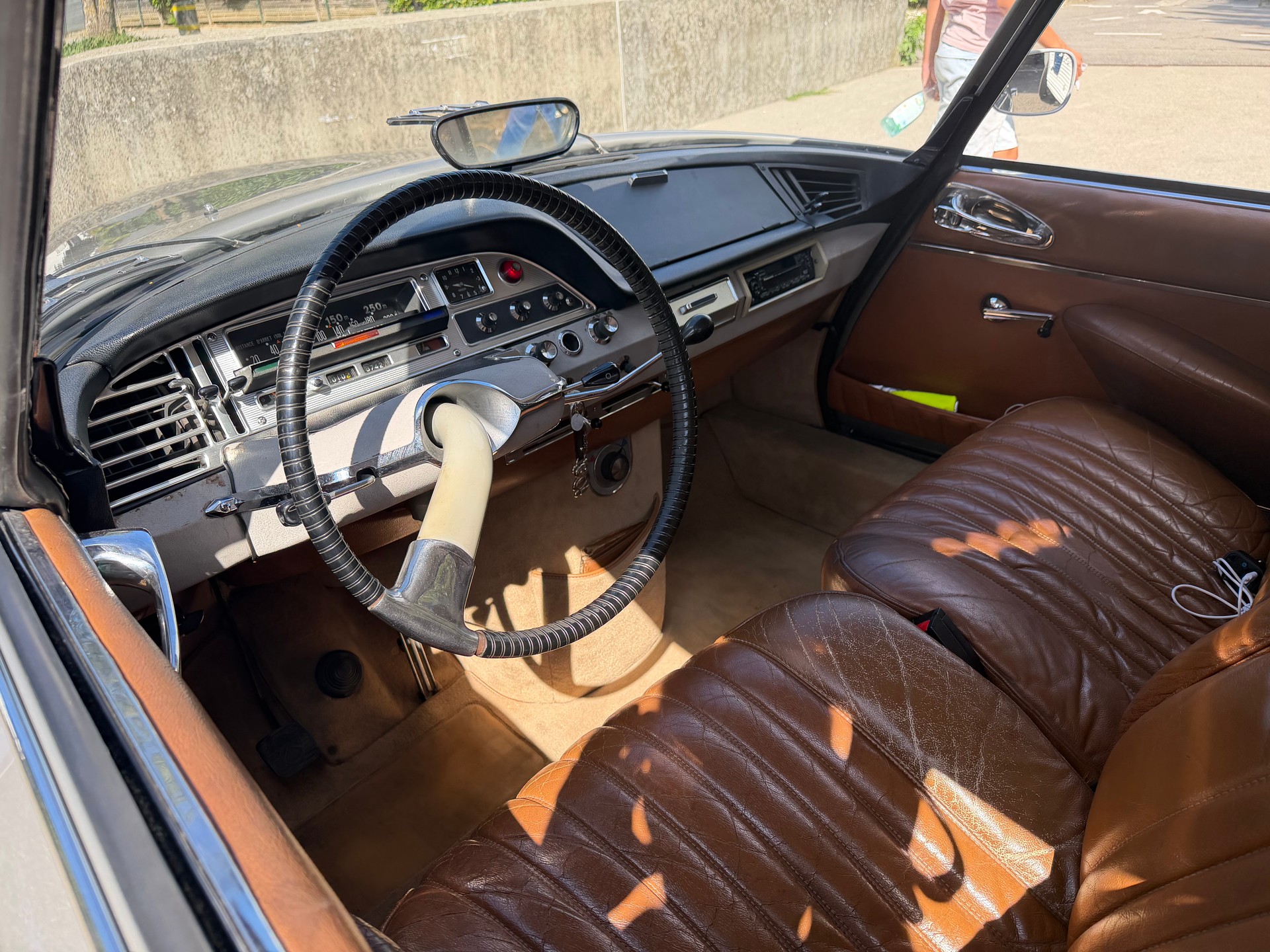 CITROEN DS 21 Pallas-image-5