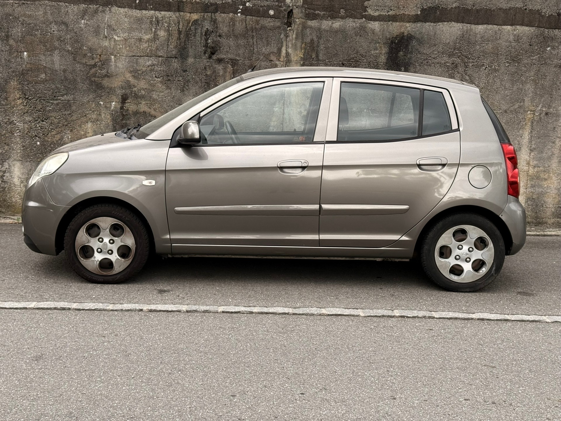 KIA Picanto 1.1 Style-image-3