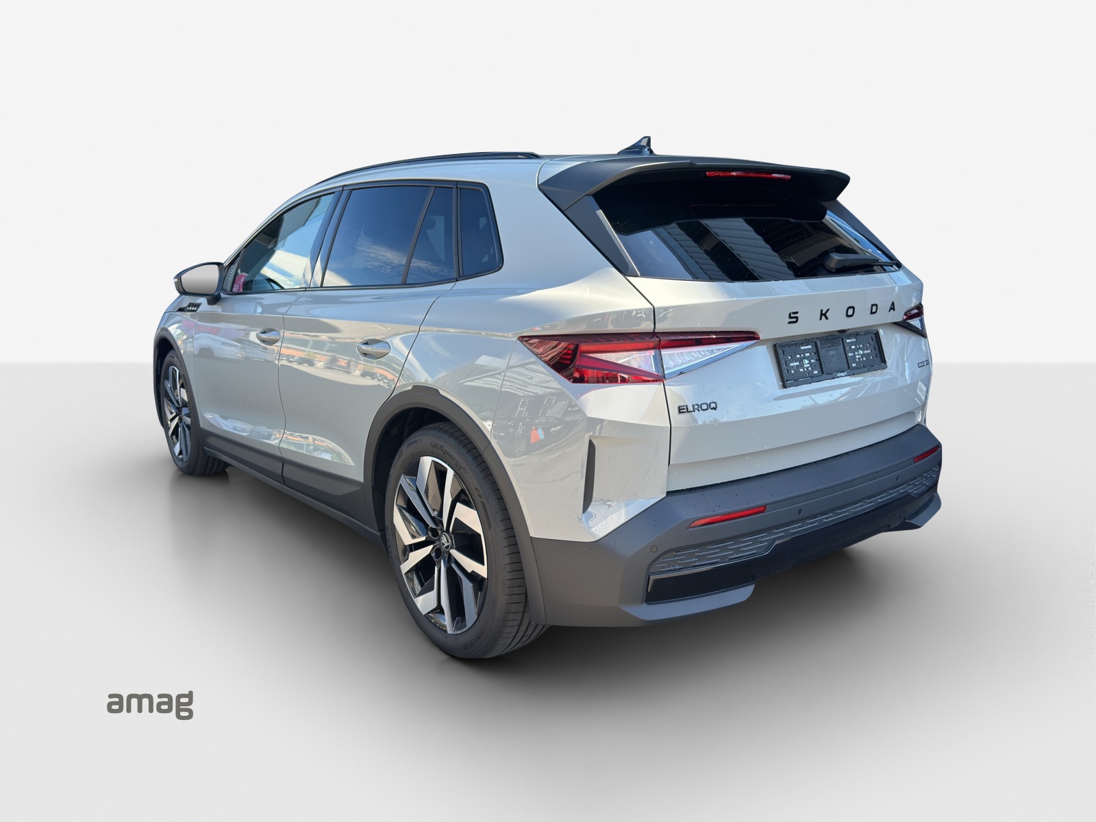 SKODA Elroq 85x Sportline 4x4-image-2