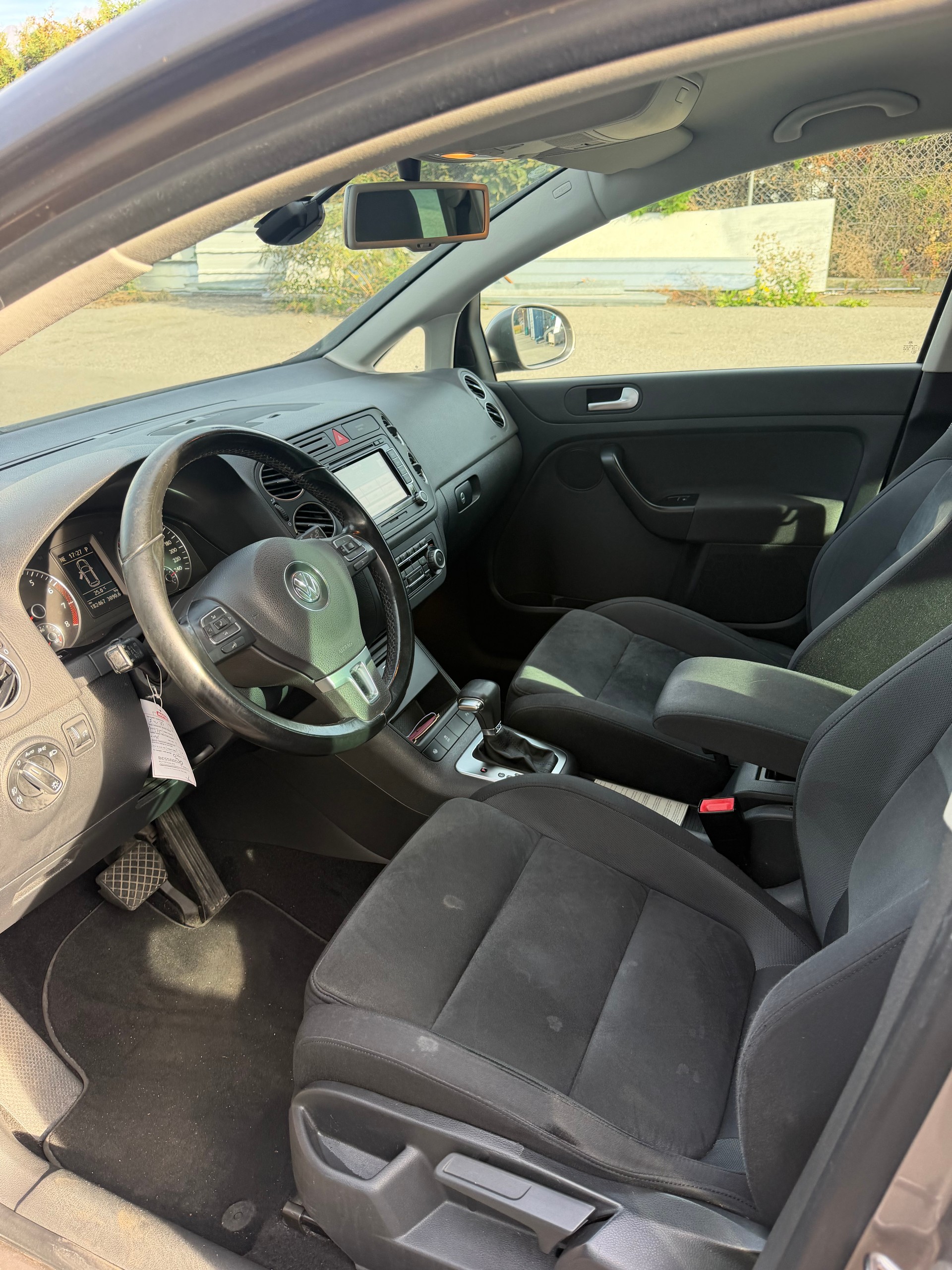 VW Golf Plus 1.4 TSI Comfortline DSG-image-8