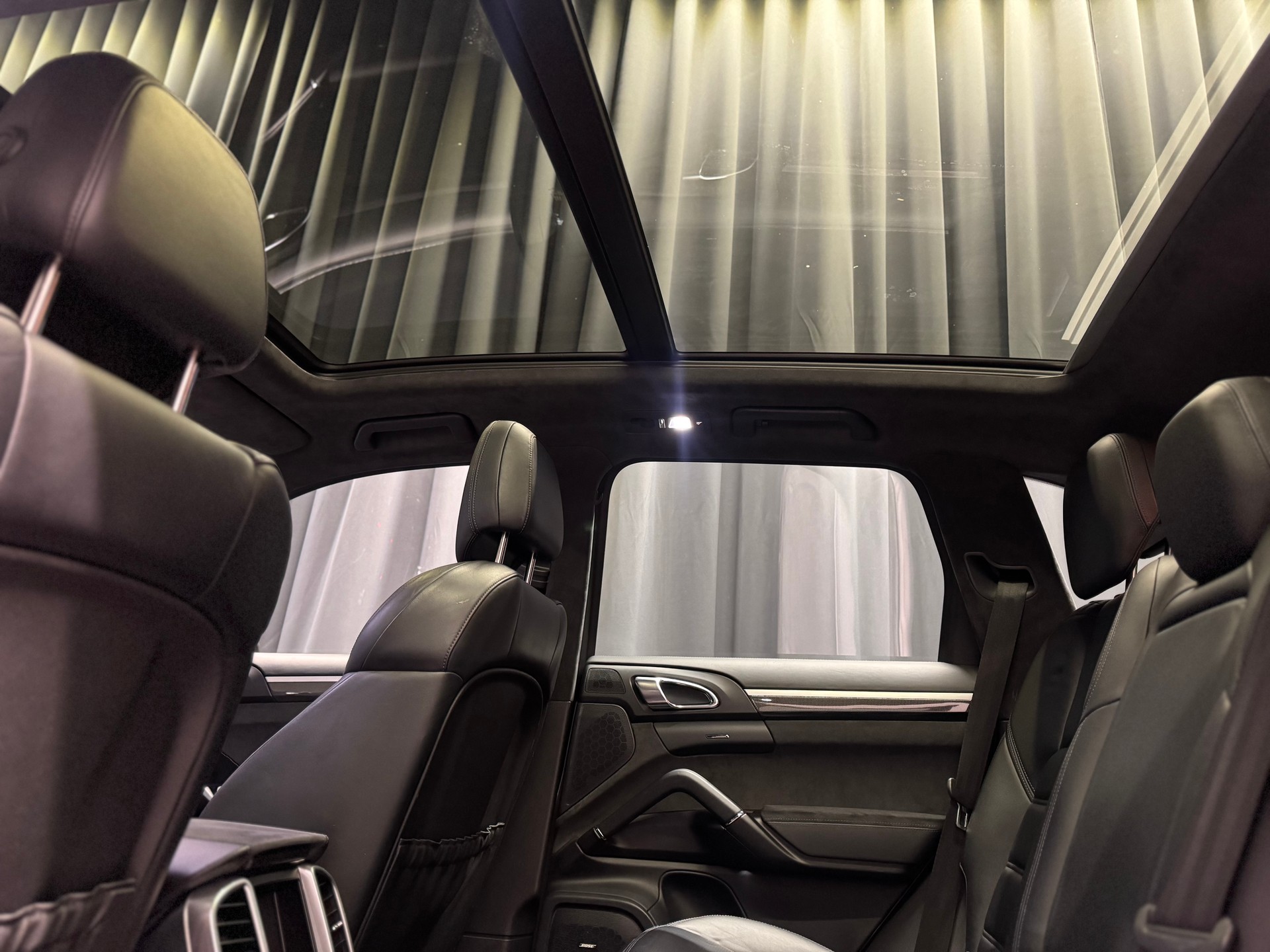 PORSCHE Cayenne GTS (49)-image-9