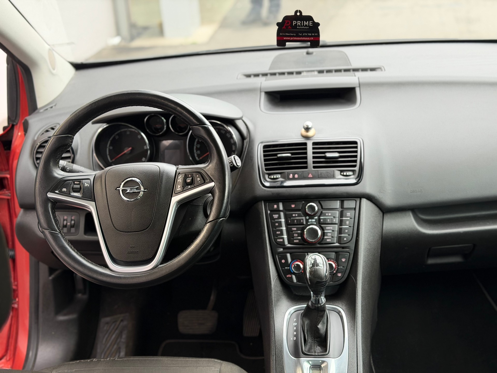 OPEL Meriva 1.7 CDTi Cosmo Automatic-image-6