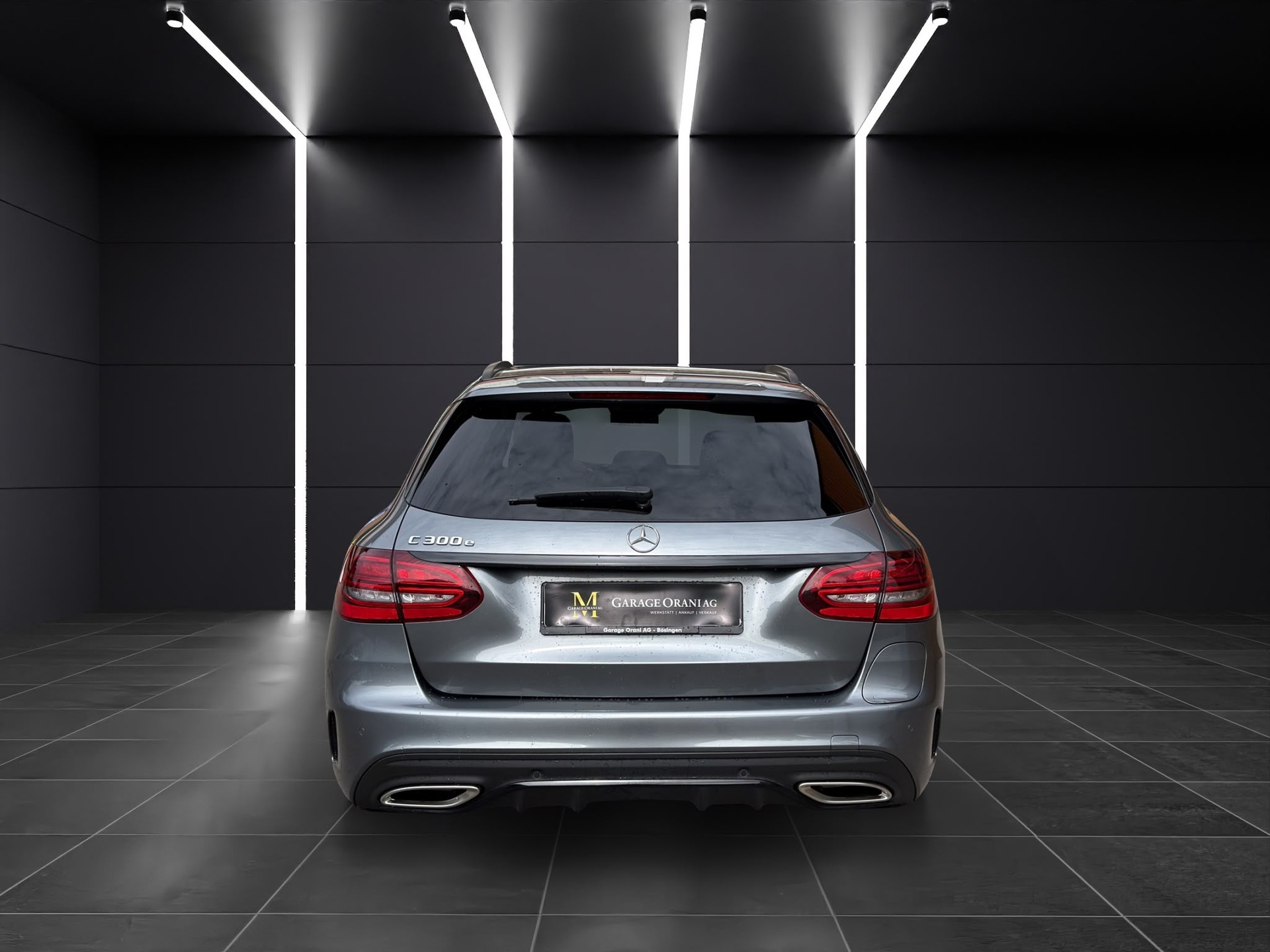 MERCEDES-BENZ C 300 e T-Modell AMG Line 9G-Tronic-image-3