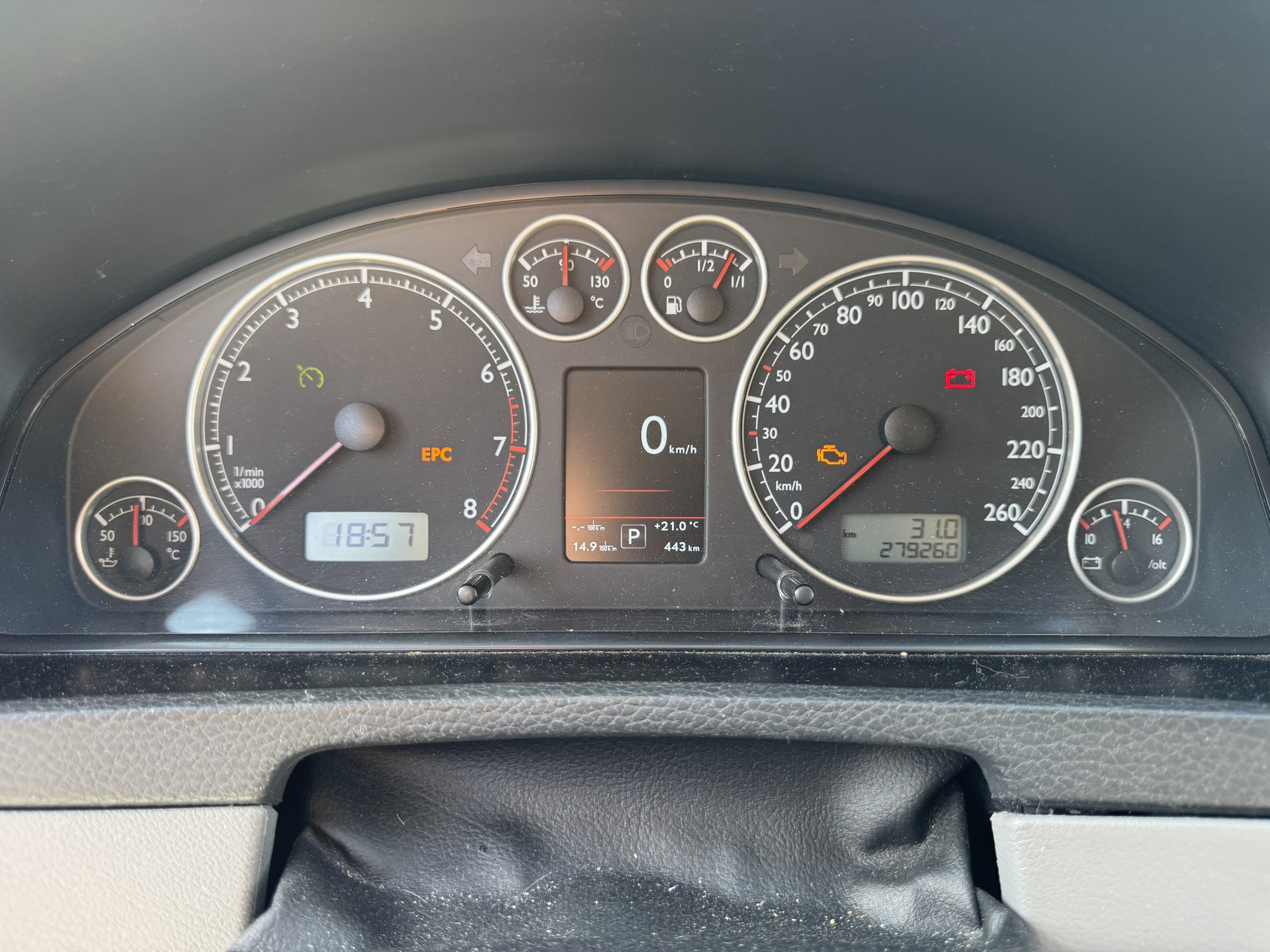 VW 3.2 V6 Highline 4motion-image-7