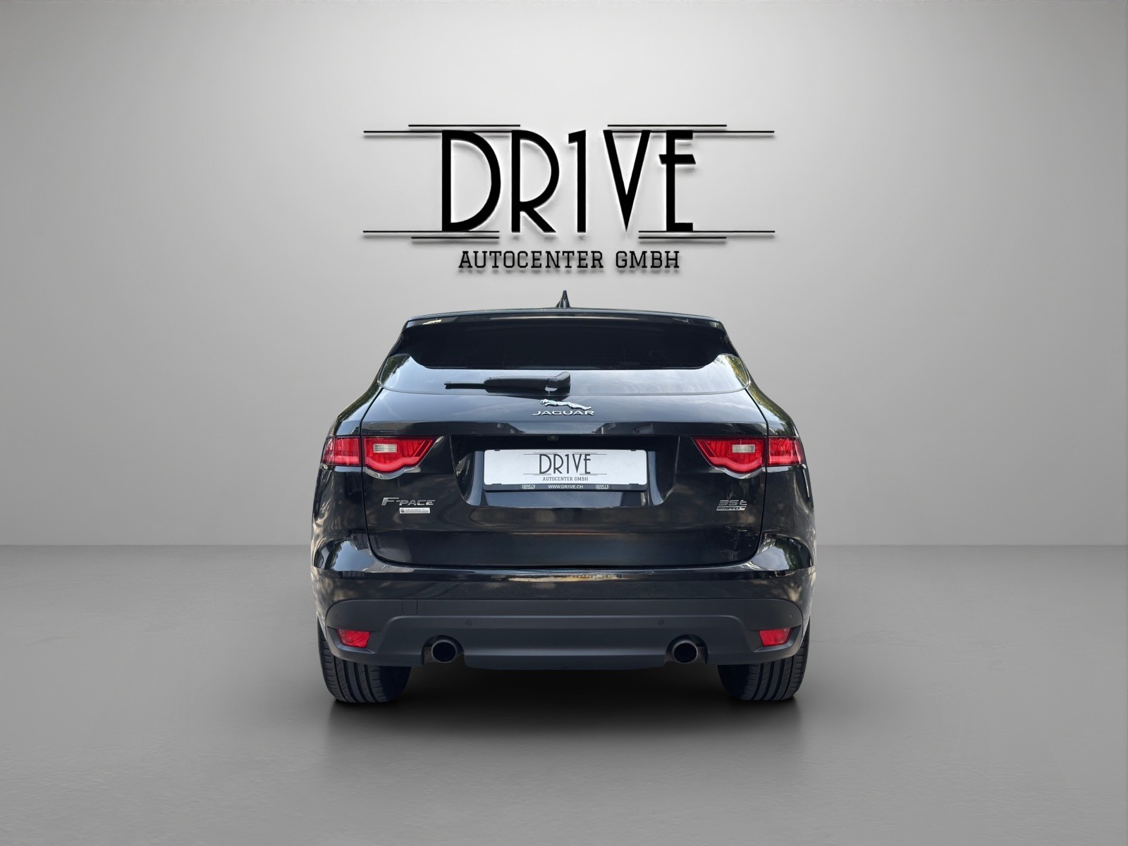 JAGUAR F-Pace 3.0 V6 Prestige AWD Automatik *Panorama-Schiebedach*Carplay*Rückfahrkamera*-image-5