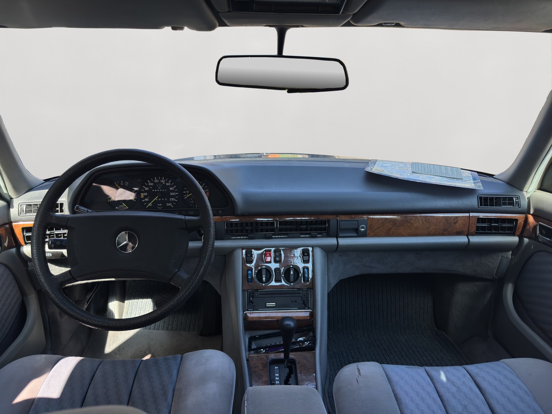 MERCEDES-BENZ 300 SE-image-7