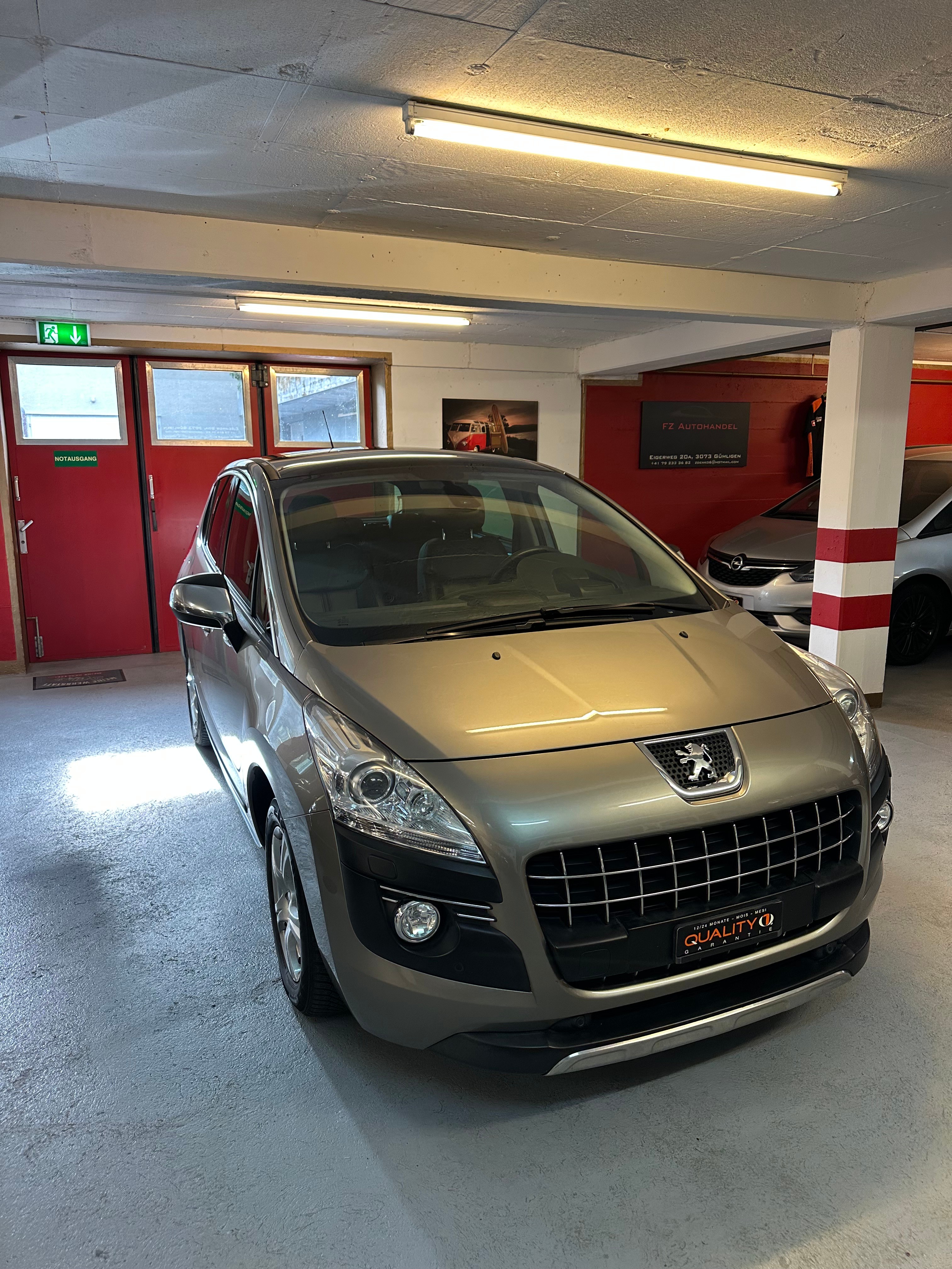 Car photo