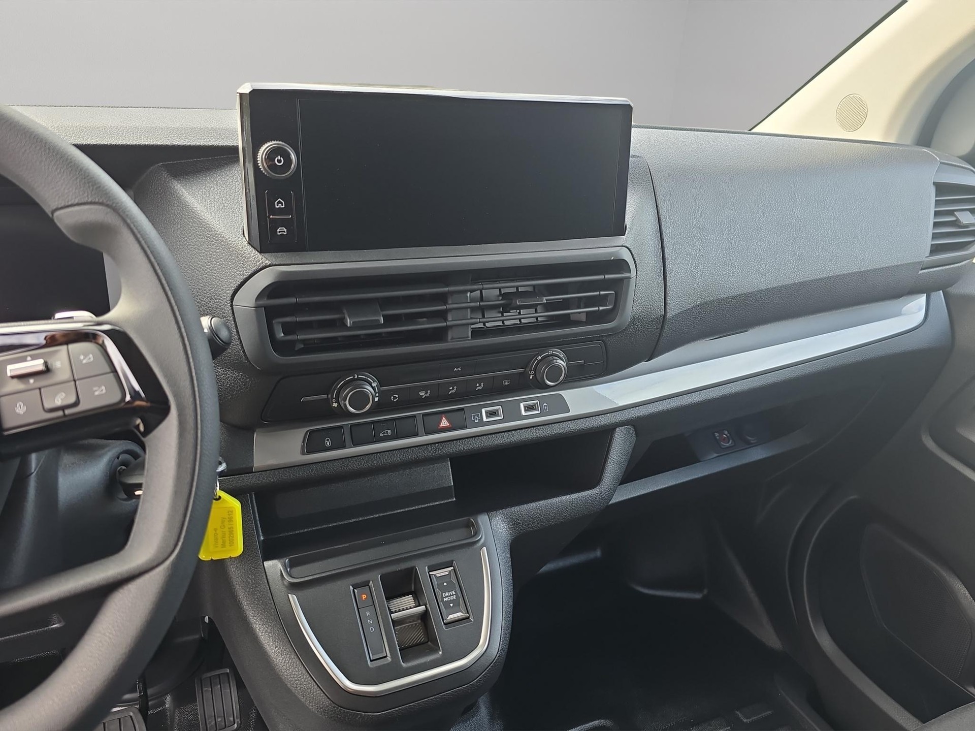 OPEL Vivaro-e Cargo 50kWh-image-4