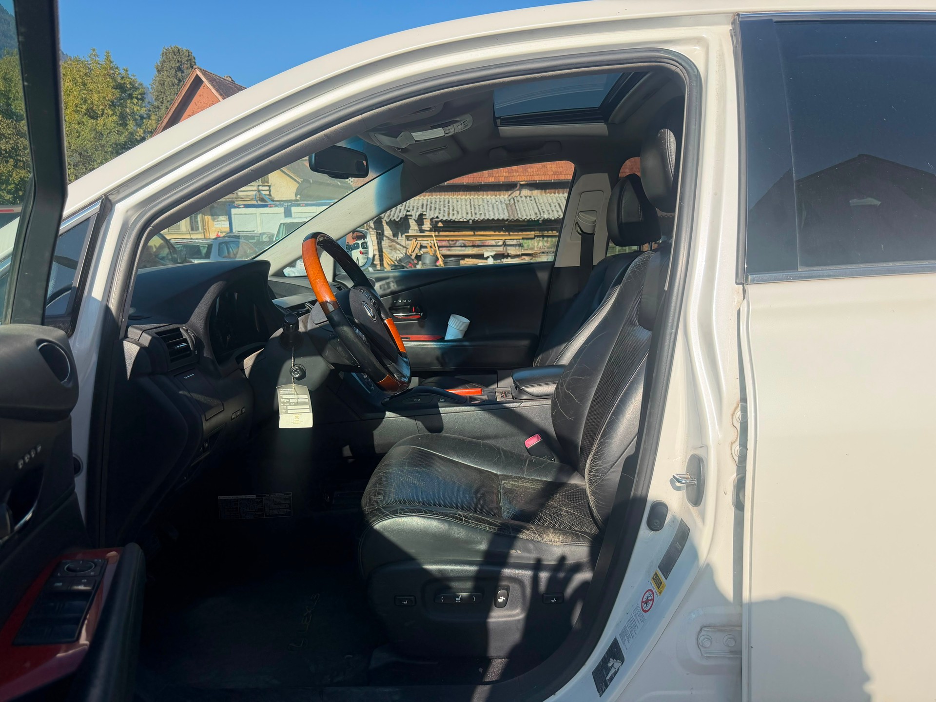 LEXUS 450 H-image-4