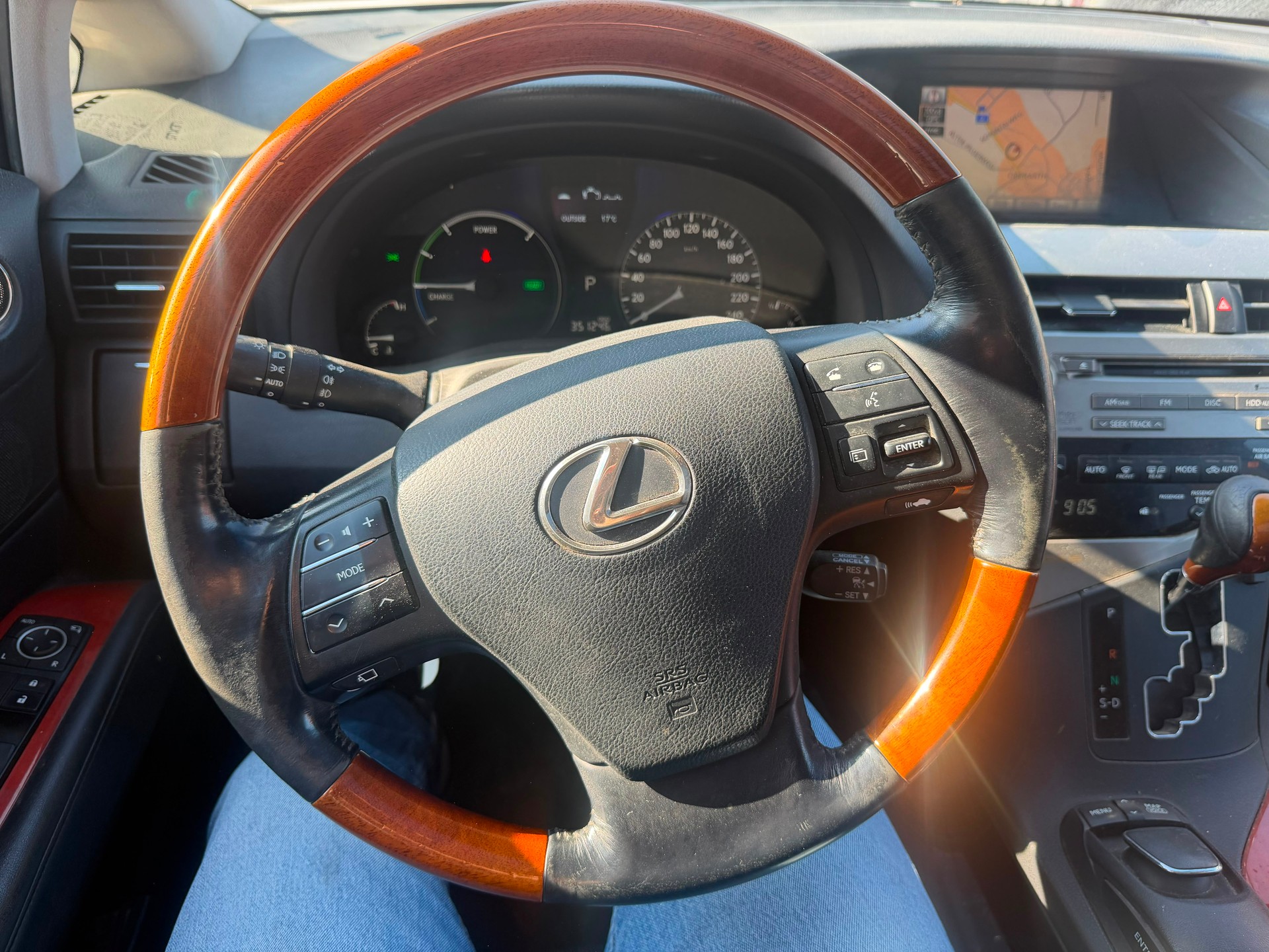 LEXUS 450 H-image-7