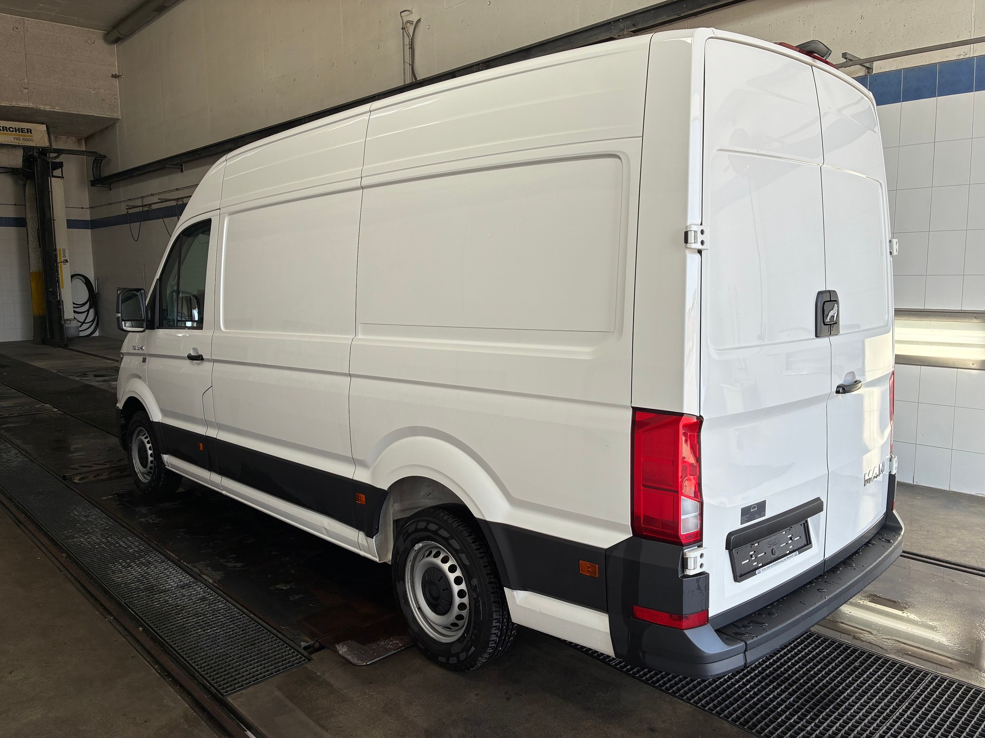 MAN 2.0 TDI 140-image-1