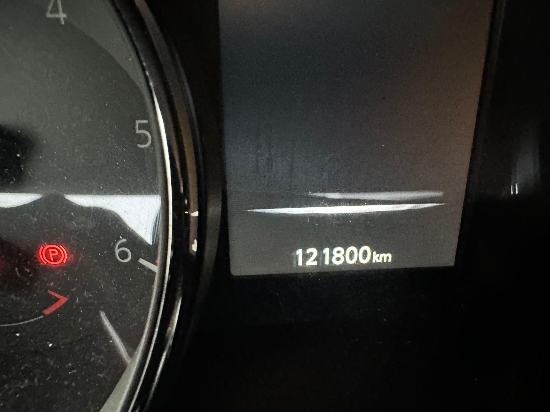 NISSAN Qashqai 1.6 dCi N-Connecta-image-12