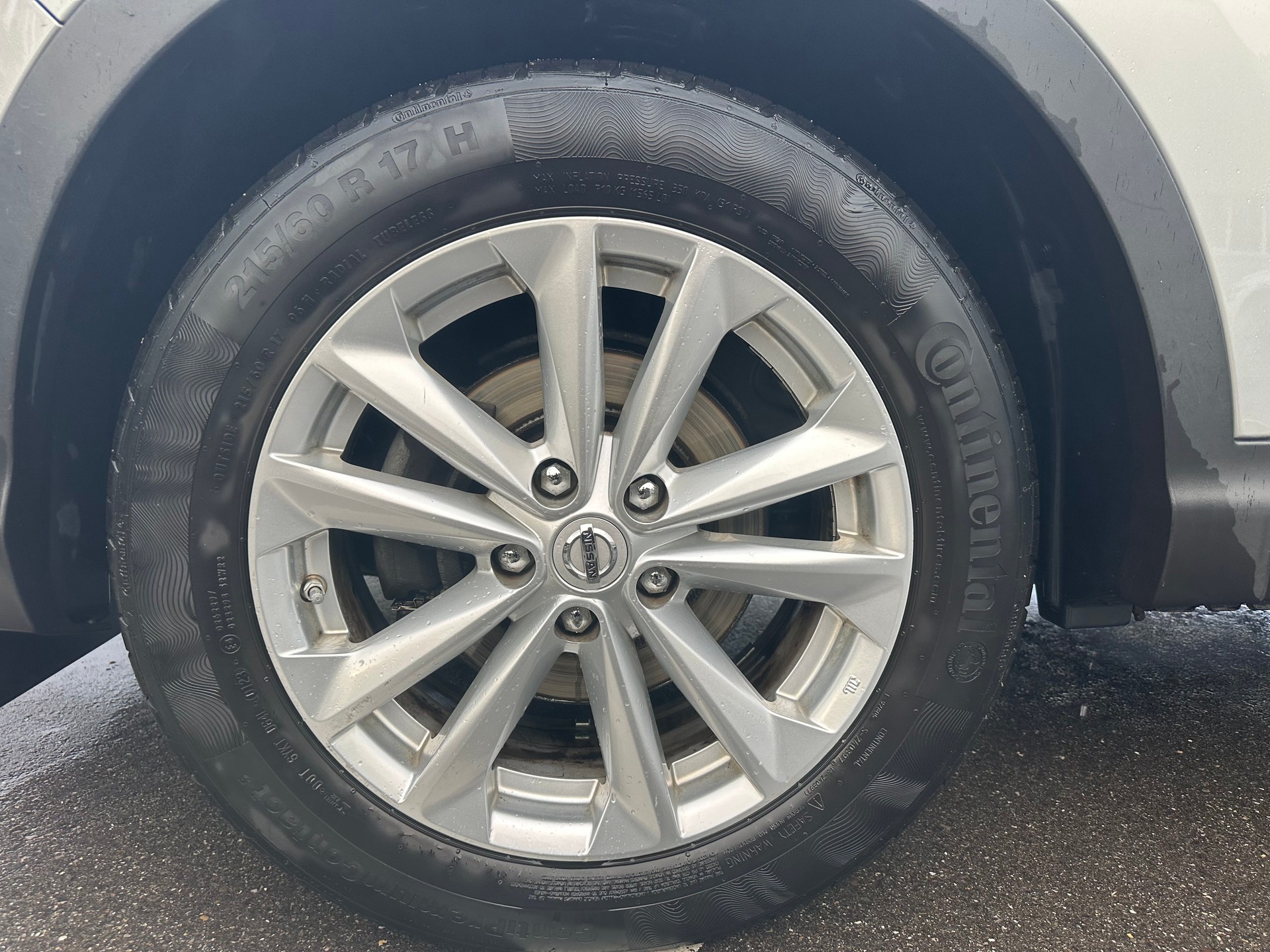 NISSAN Qashqai 1.6 dCi N-Connecta-image-8