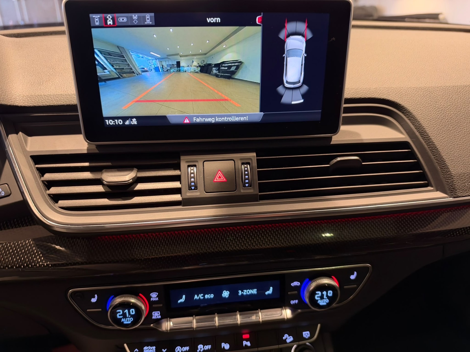 AUDI SQ5 3.0 V6 TFSI quattro T-Tronic-image-23