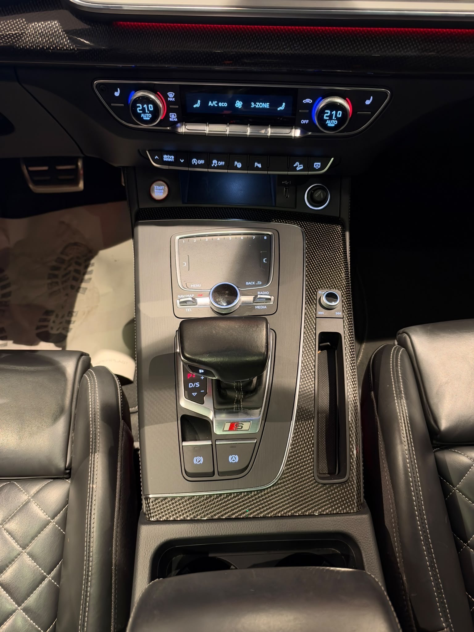 AUDI SQ5 3.0 V6 TFSI quattro T-Tronic-image-19