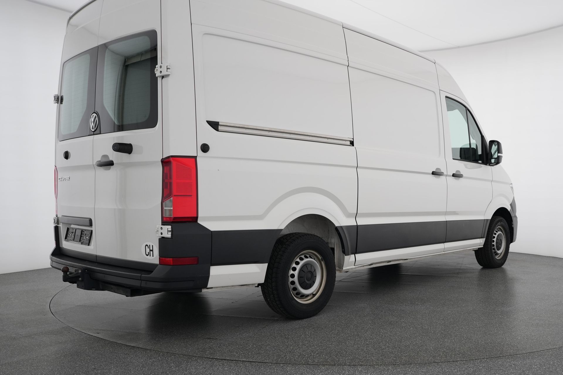 VW Crafter 35 2.0 TDI L3 Hochdach Automat mit Klima-image-3