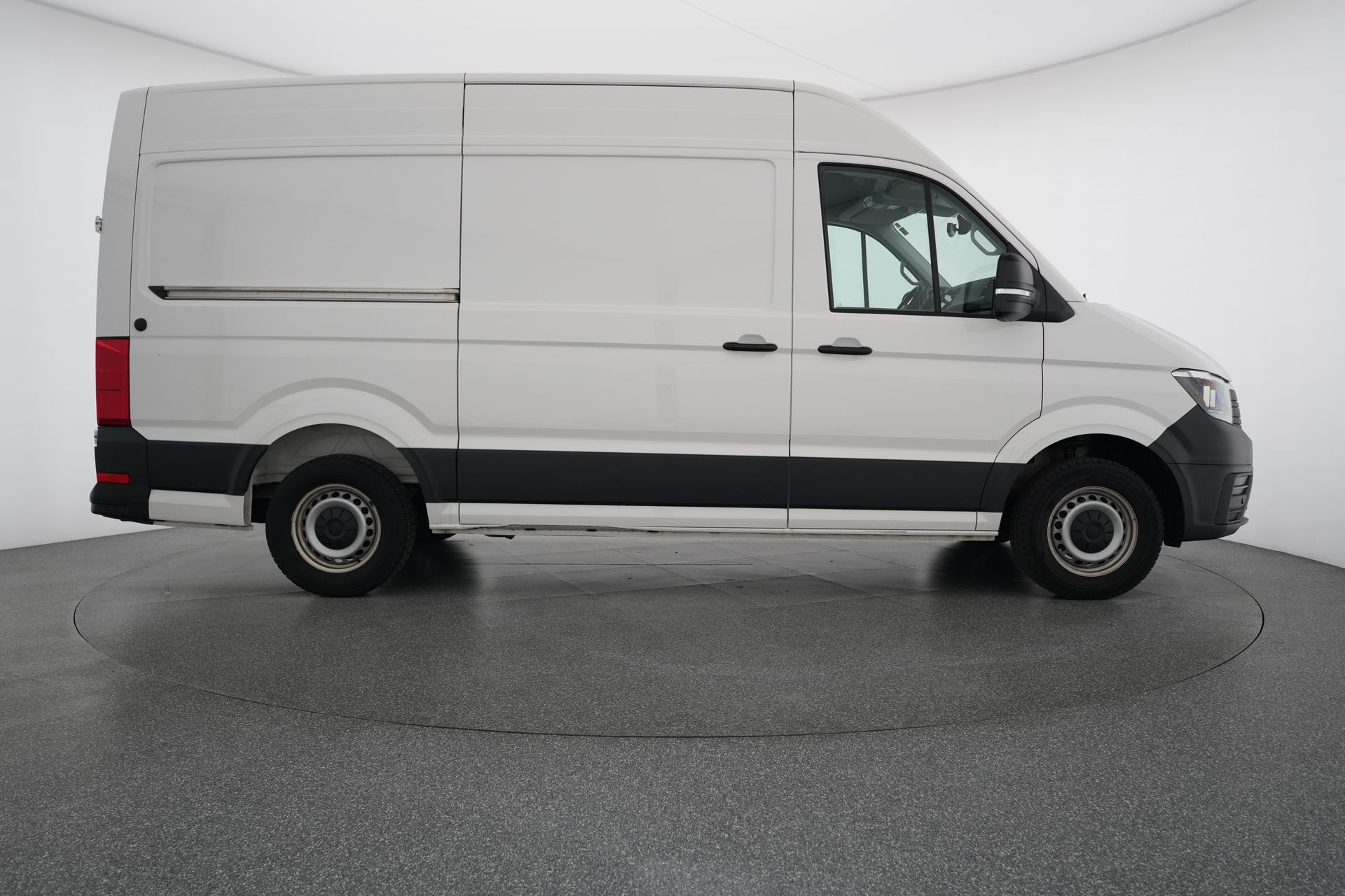 VW Crafter 35 2.0 TDI L3 Hochdach Automat mit Klima-image-4