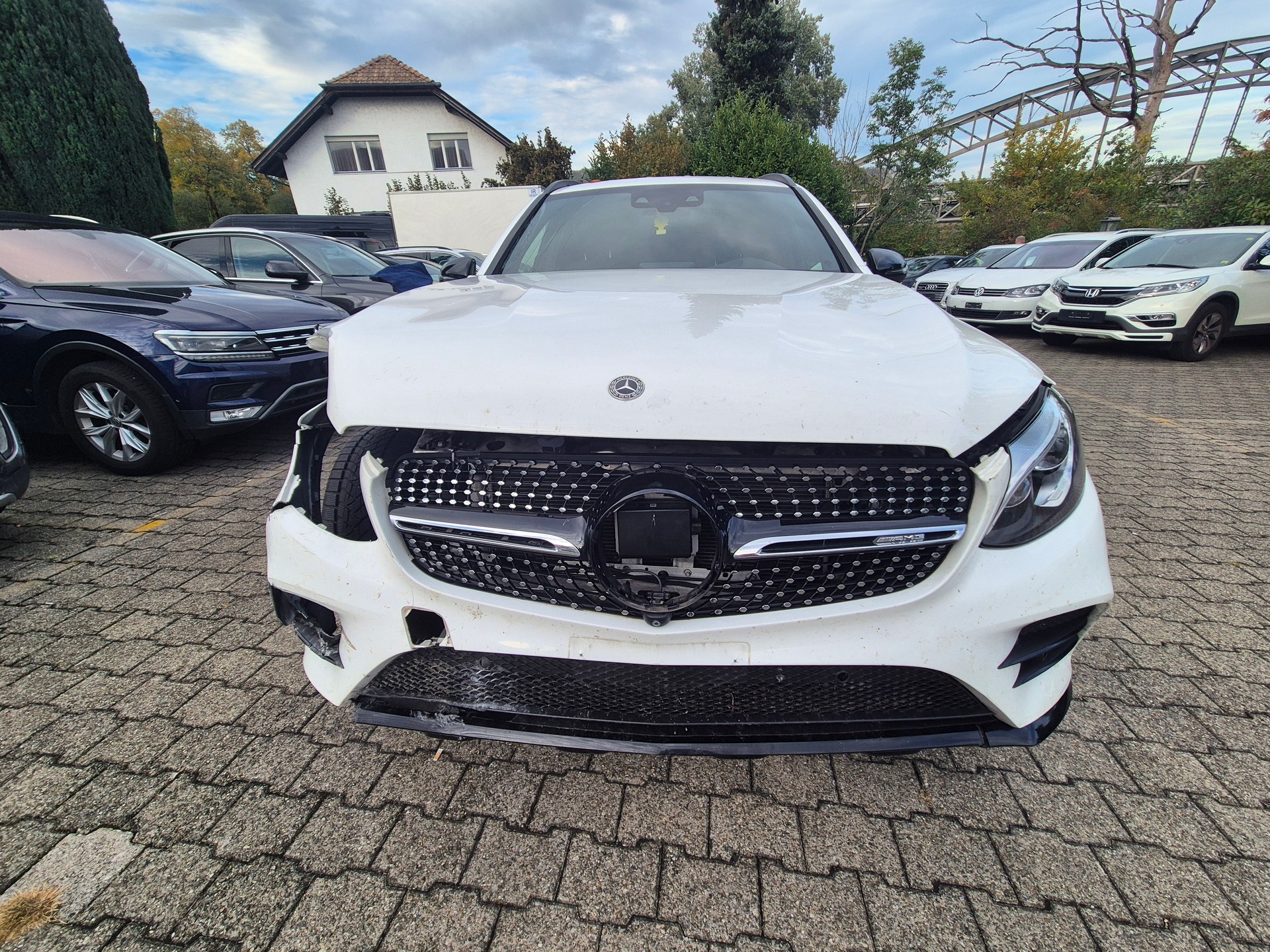 MERCEDES-BENZ GLC 43 AMG 4Matic 9G-Tronic-image-7