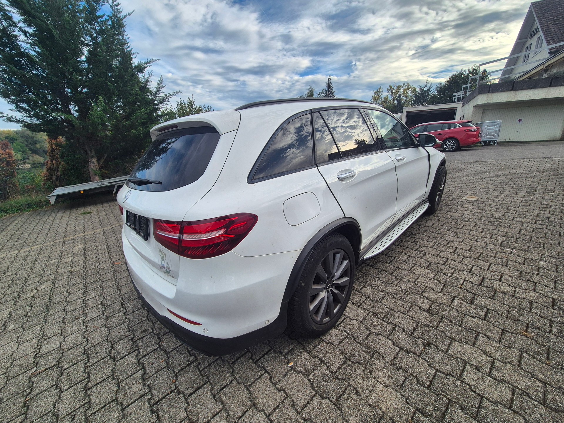 MERCEDES-BENZ GLC 43 AMG 4Matic 9G-Tronic-image-3