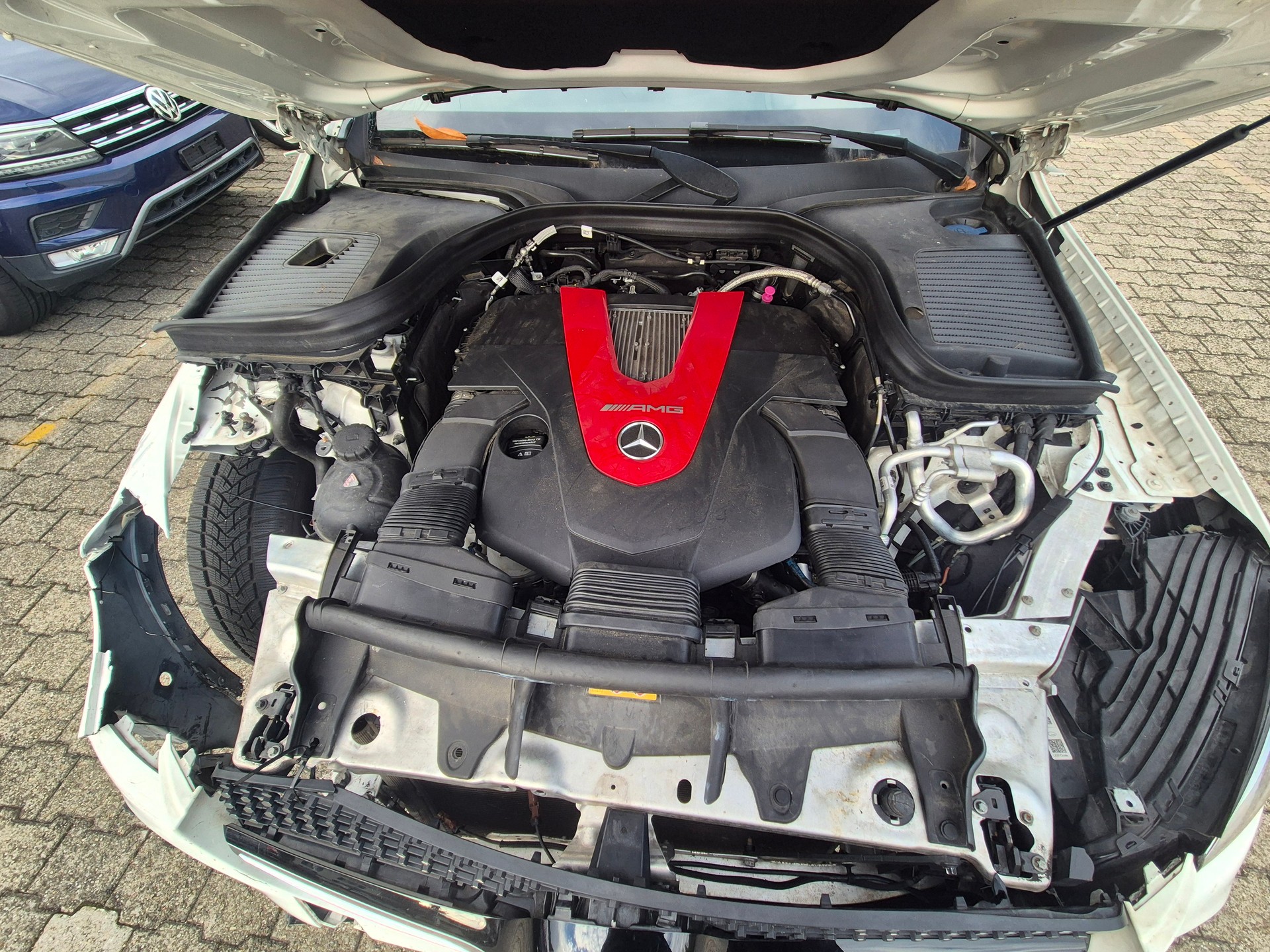 MERCEDES-BENZ GLC 43 AMG 4Matic 9G-Tronic-image-8