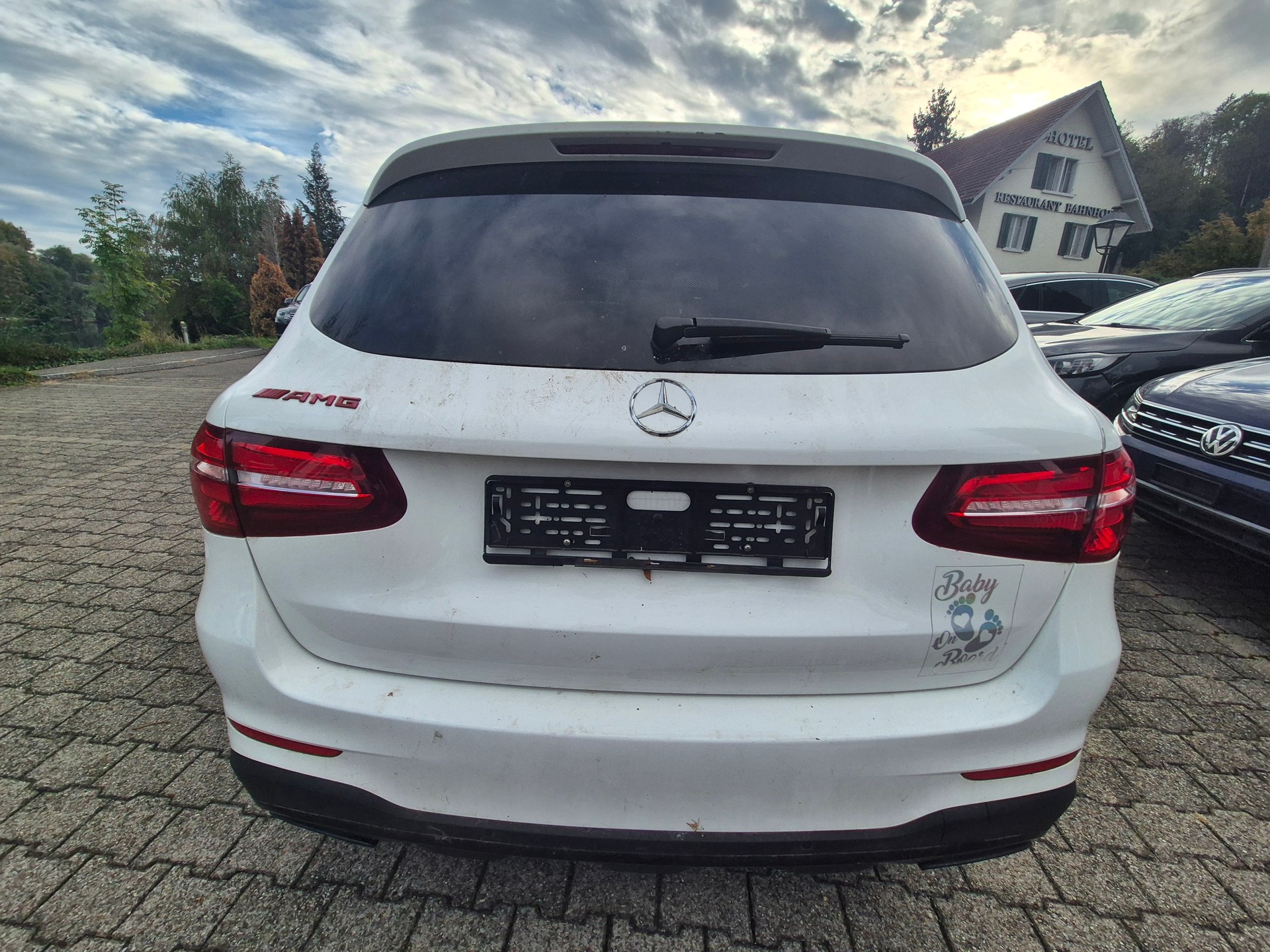 MERCEDES-BENZ GLC 43 AMG 4Matic 9G-Tronic-image-4
