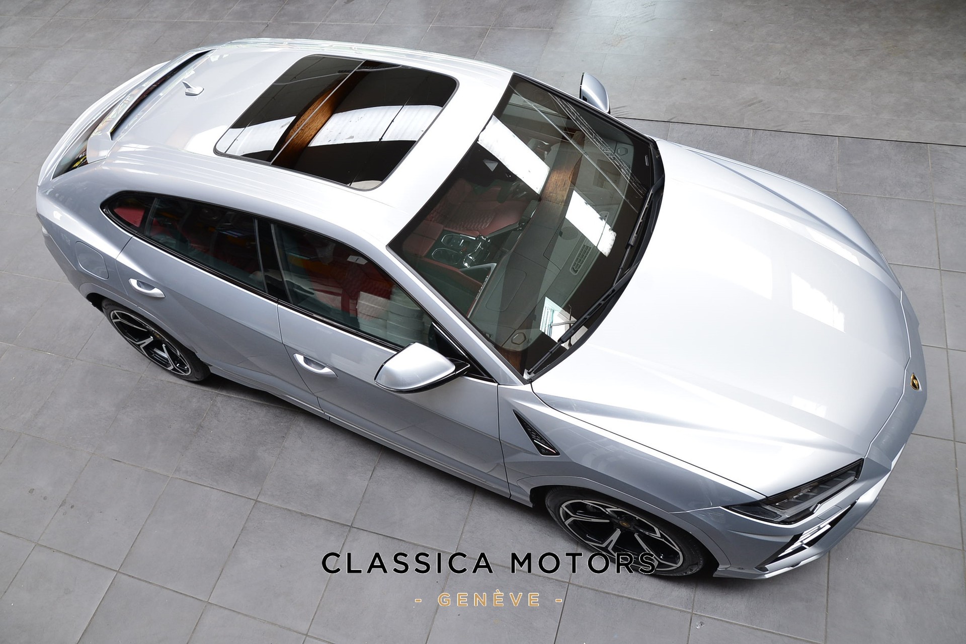 LAMBORGHINI Urus E-Gear-image-15