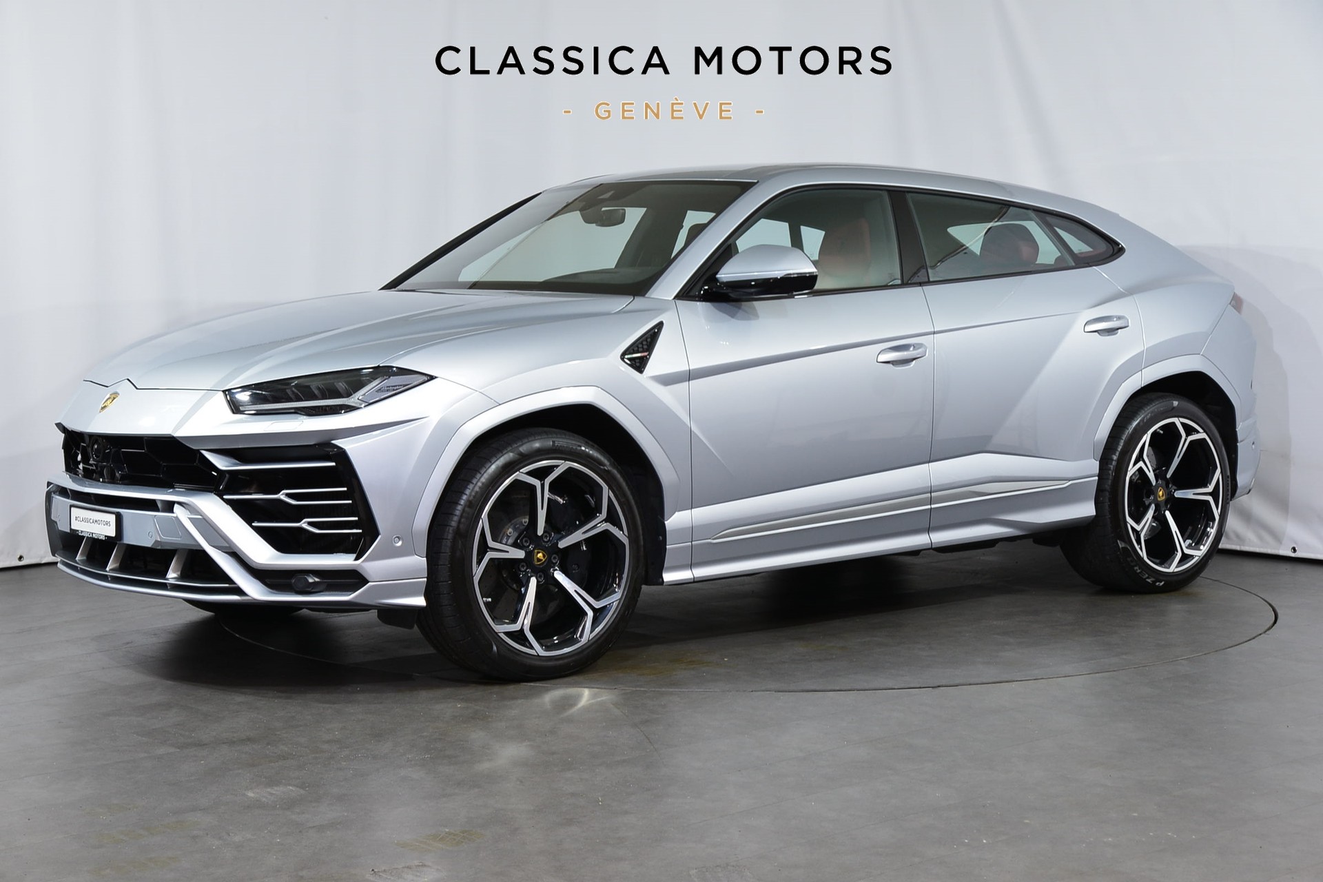 LAMBORGHINI Urus E-Gear-image-7