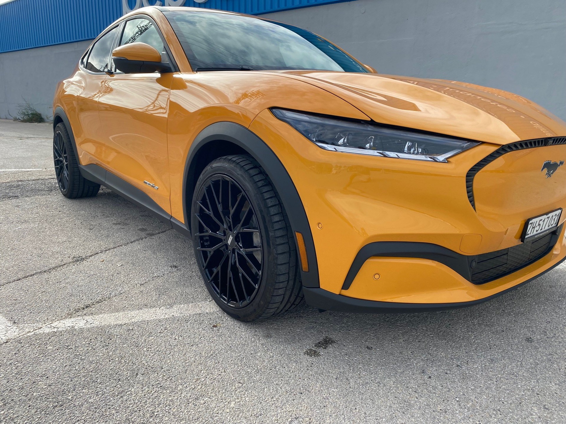 FORD Mustang MACH-E RWD 75 kWh-image-5