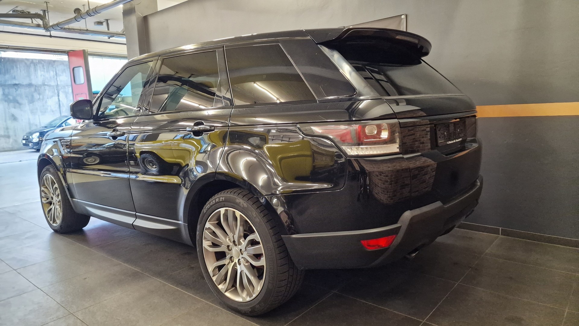LAND ROVER Range Rover Sport 4.4 SDV8 HSE Dynamic Automatic-image-6