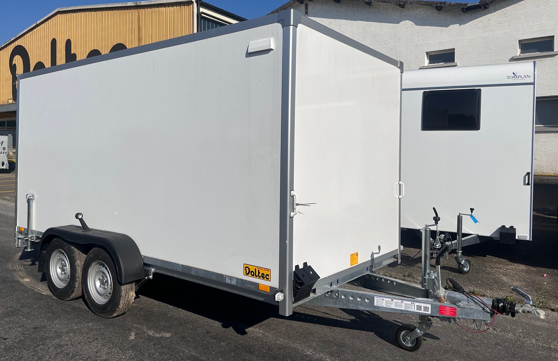 DALTEC Koffer VZ 27 BK aus Sandwichplatten, mit Heckrampe! Hochwertig-image-4