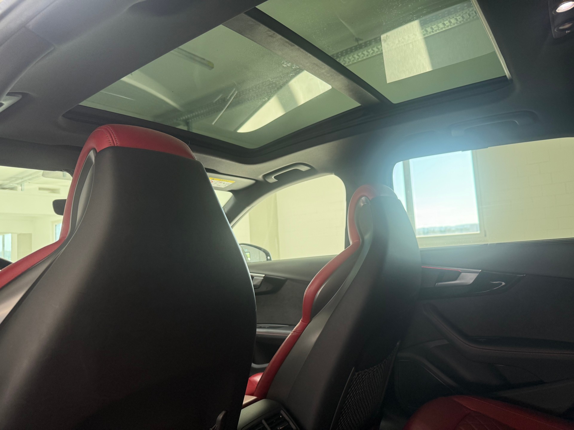 AUDI S4 Avant 3.0 TFSI quattro tiptronic-image-10